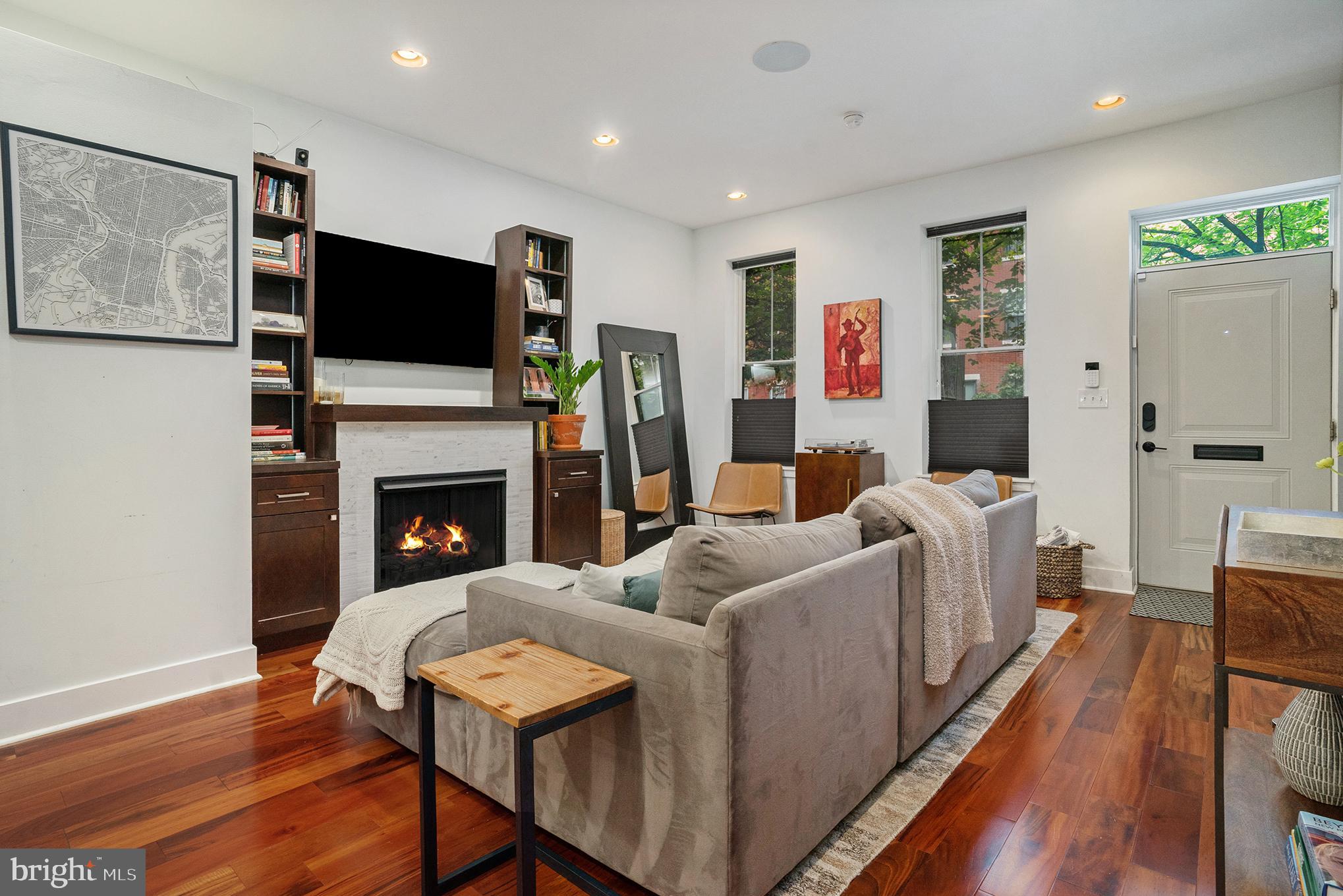 GRADUATE HOSPITAL - Residential