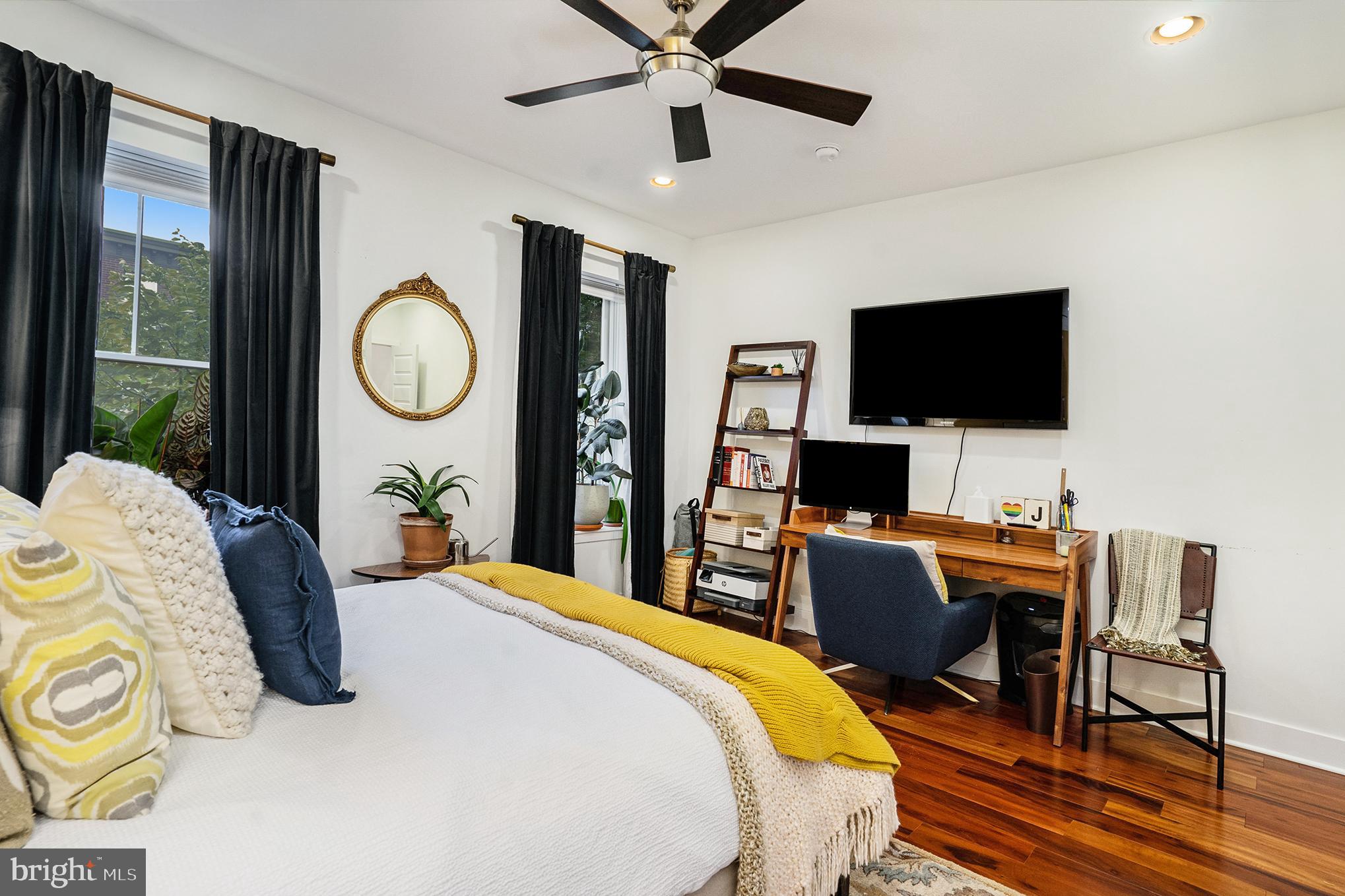 GRADUATE HOSPITAL - Residential