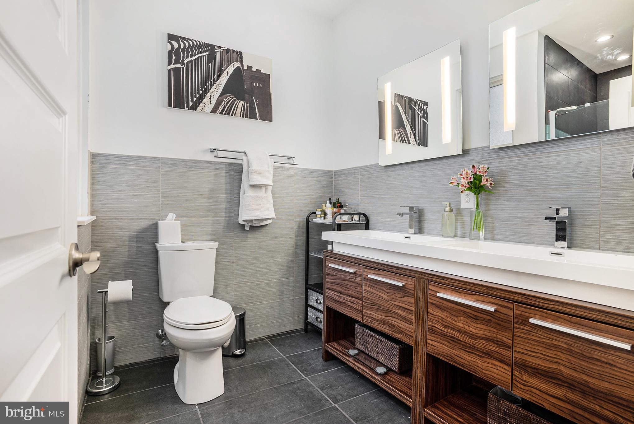 GRADUATE HOSPITAL - Residential