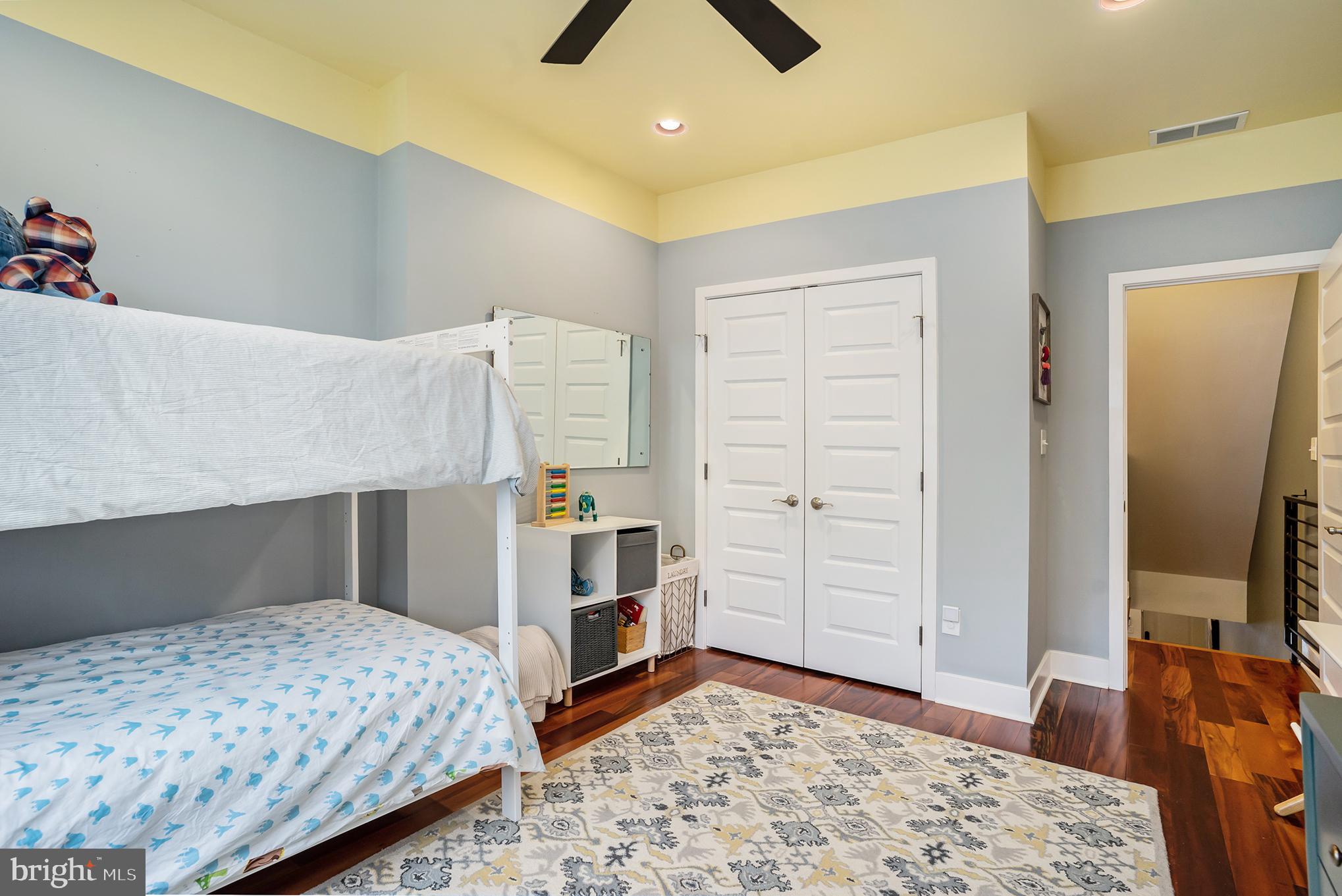 GRADUATE HOSPITAL - Residential