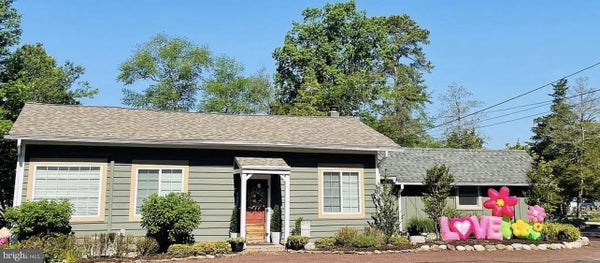 124 MCKENDIMEN RD, MEDFORD, NJ 08055 - Image e0caa73f2a27788b1a8bdf9c656be853/2907167948