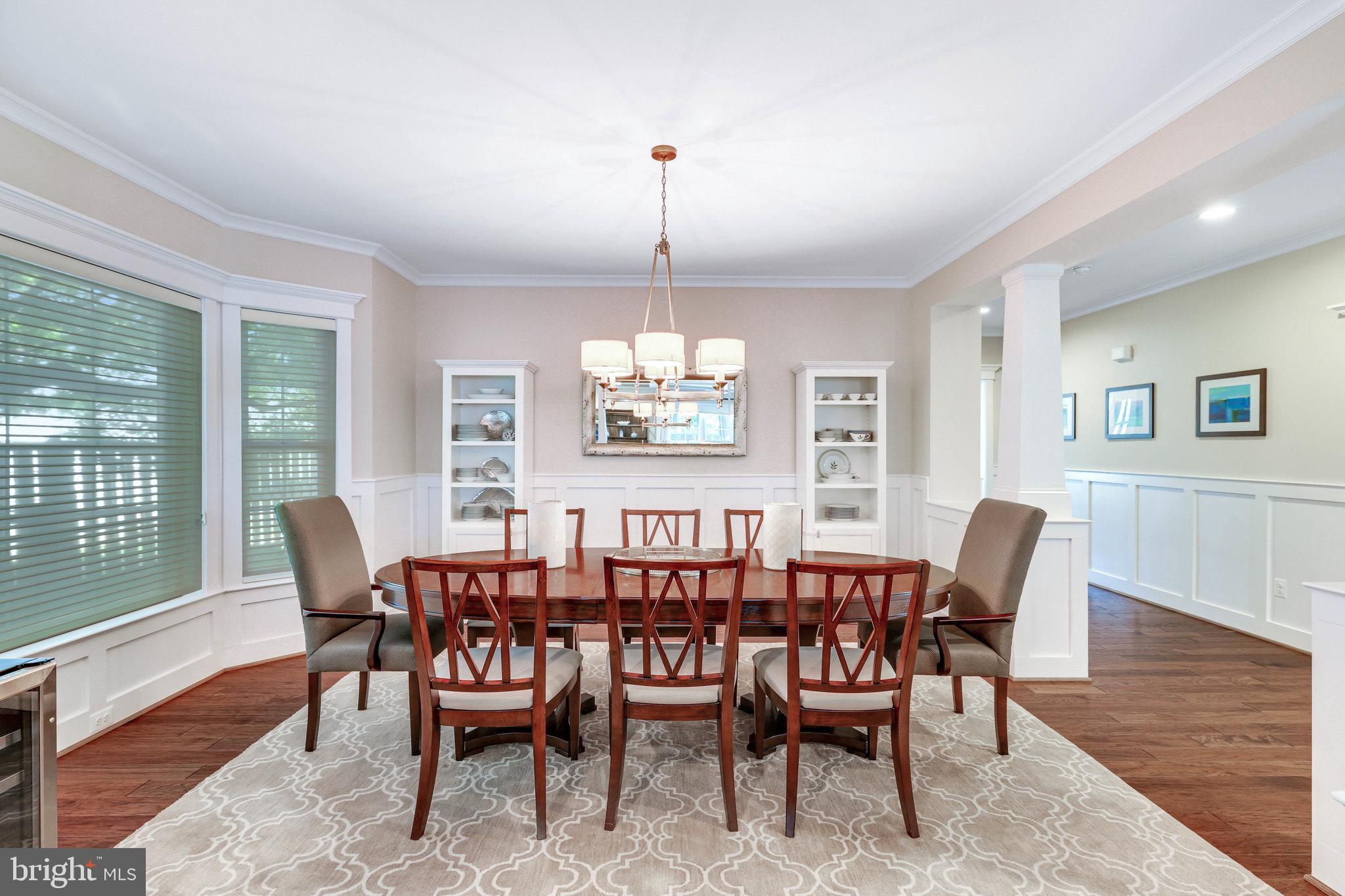 VIENNA WOODS - Residential