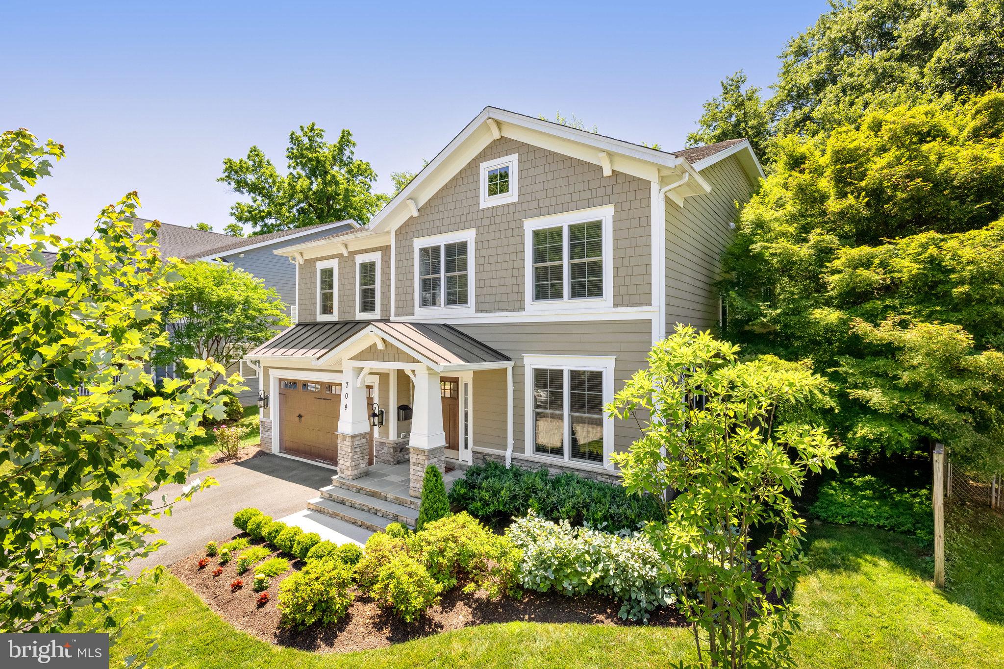 VIENNA WOODS - Residential