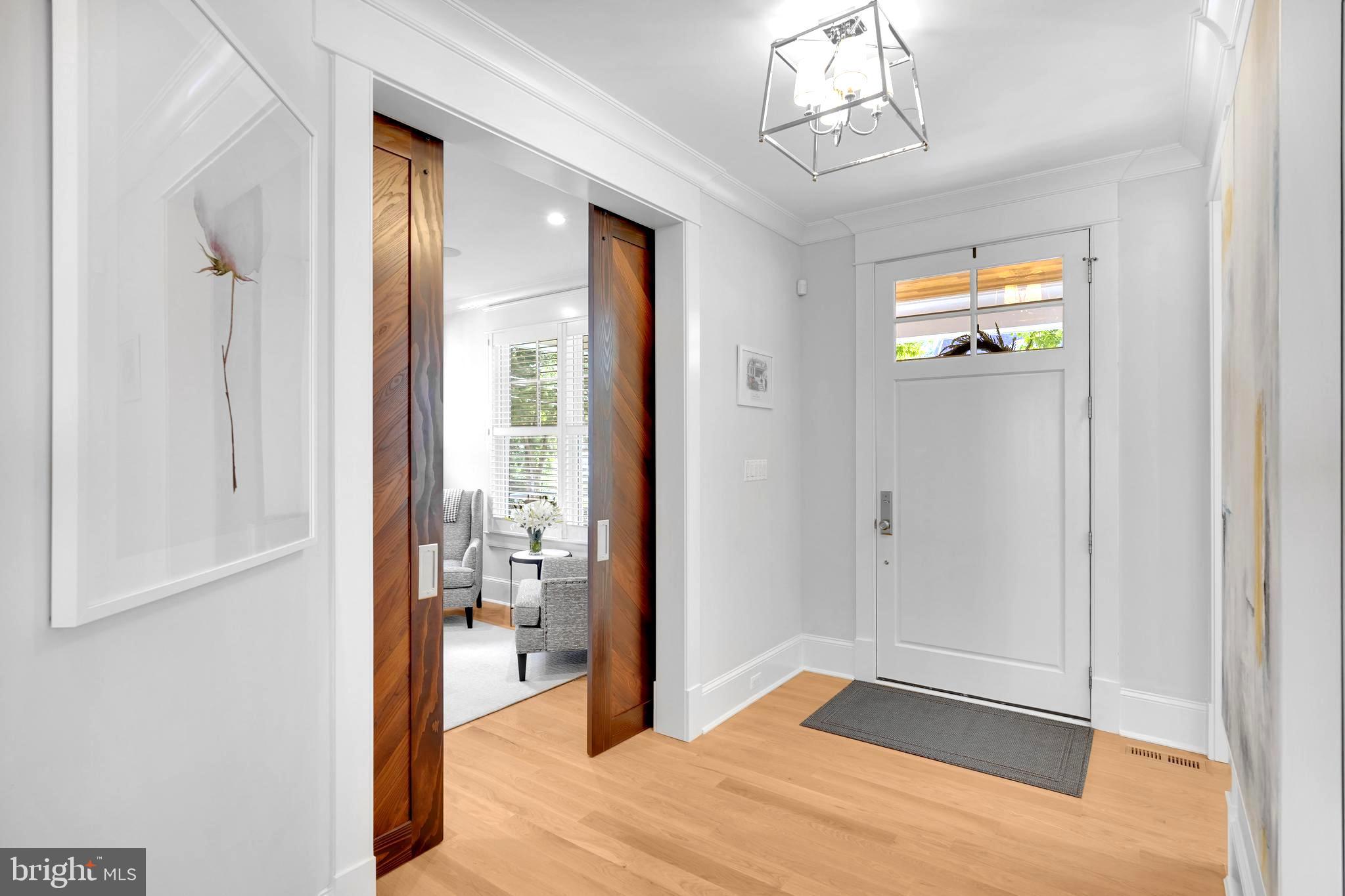 CHEVY CHASE - Residential