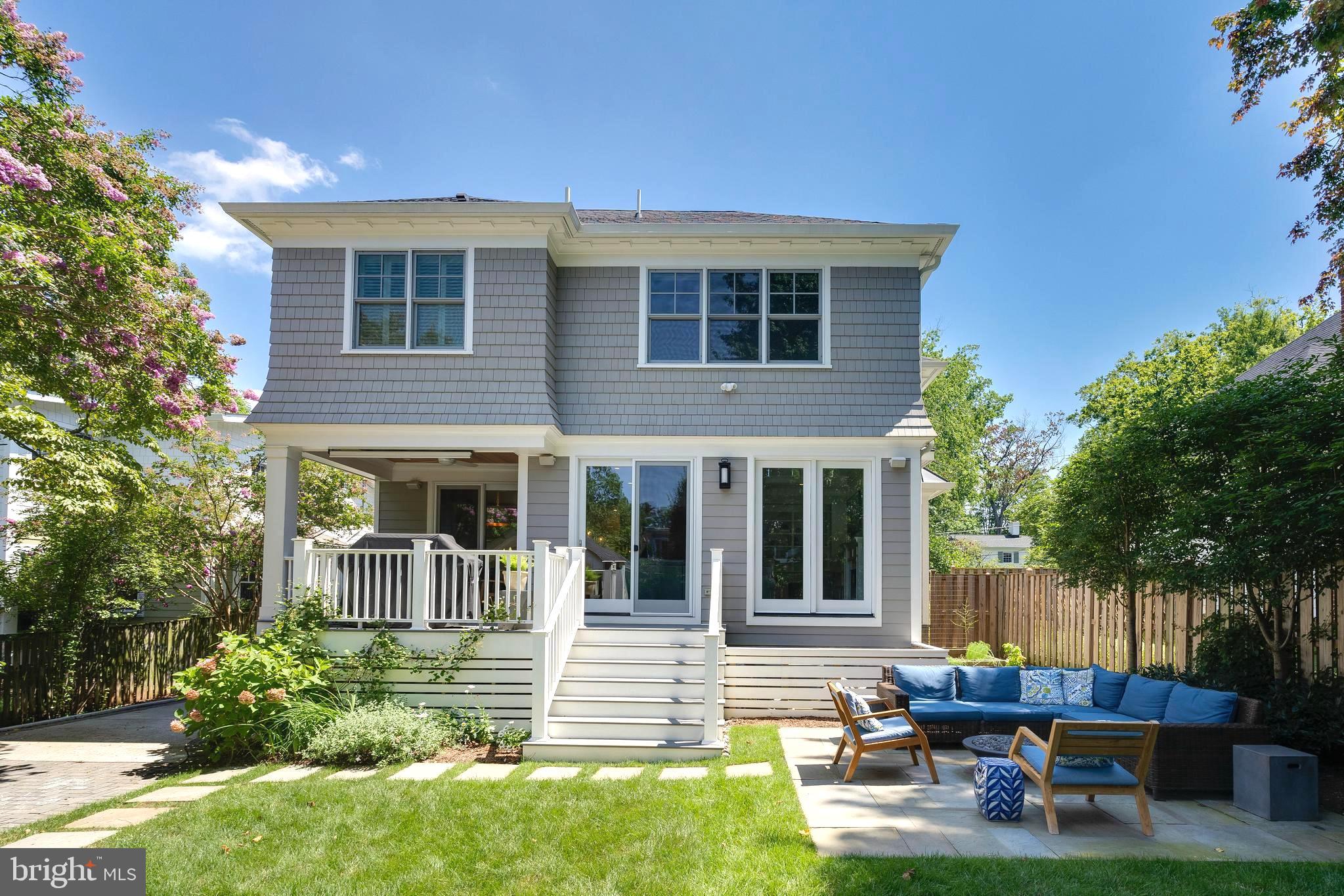 CHEVY CHASE - Residential