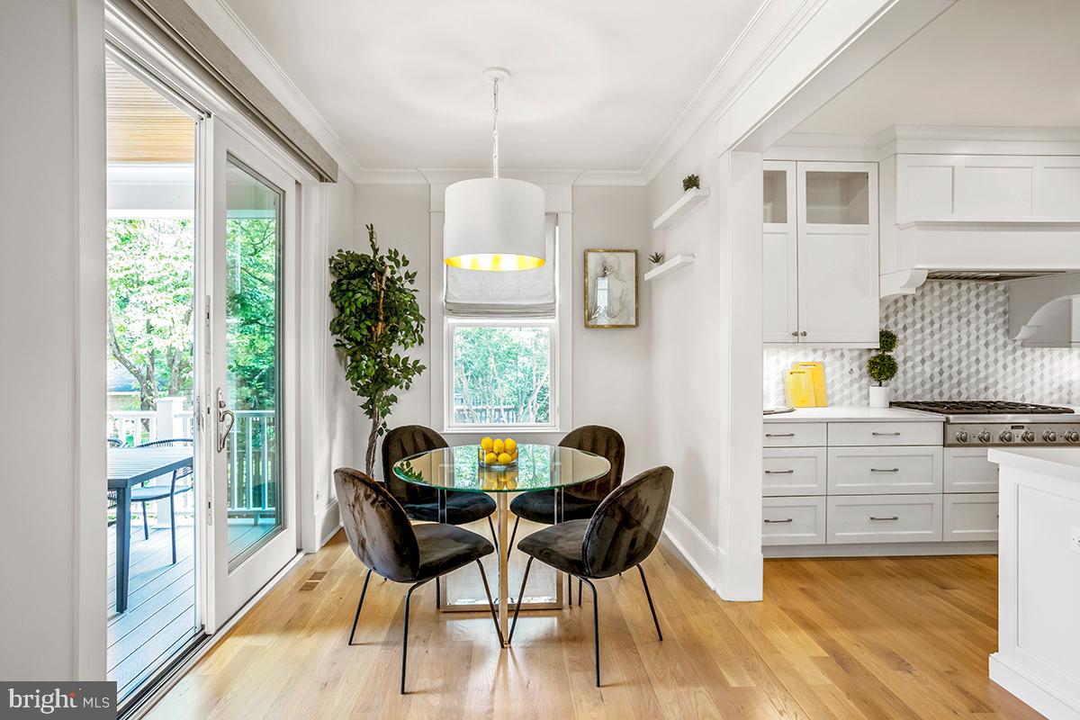 CHEVY CHASE - Residential