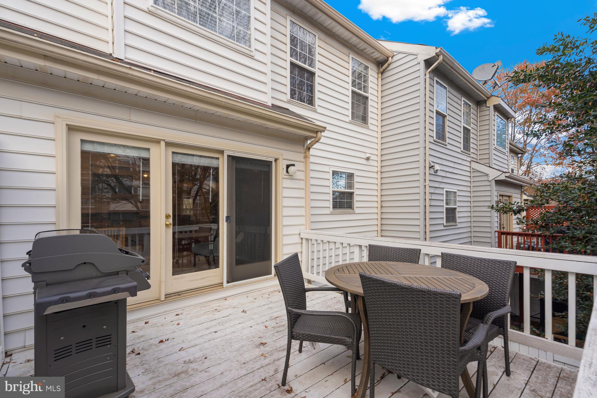 VIRGINIA CENTER - Residential