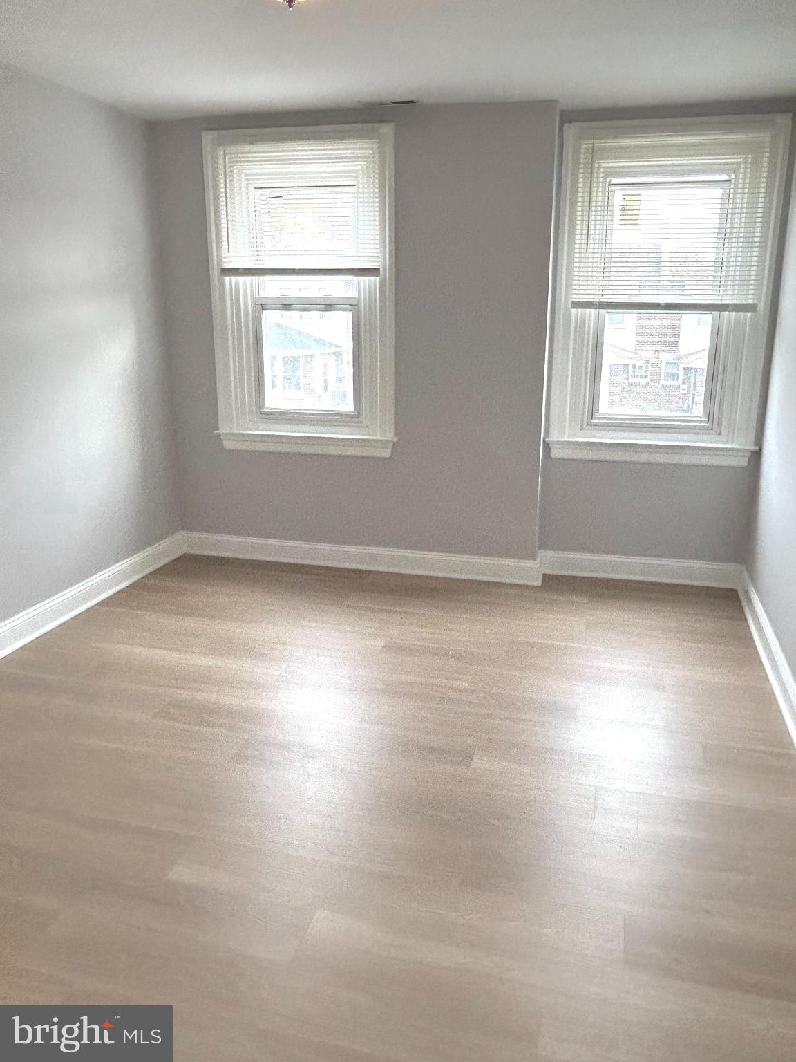 NORTHWOOD - Residential