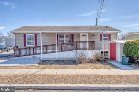1405 Farrell Avenue Unit 339, Cherry Hill, NJ MLS: NJCD2088516