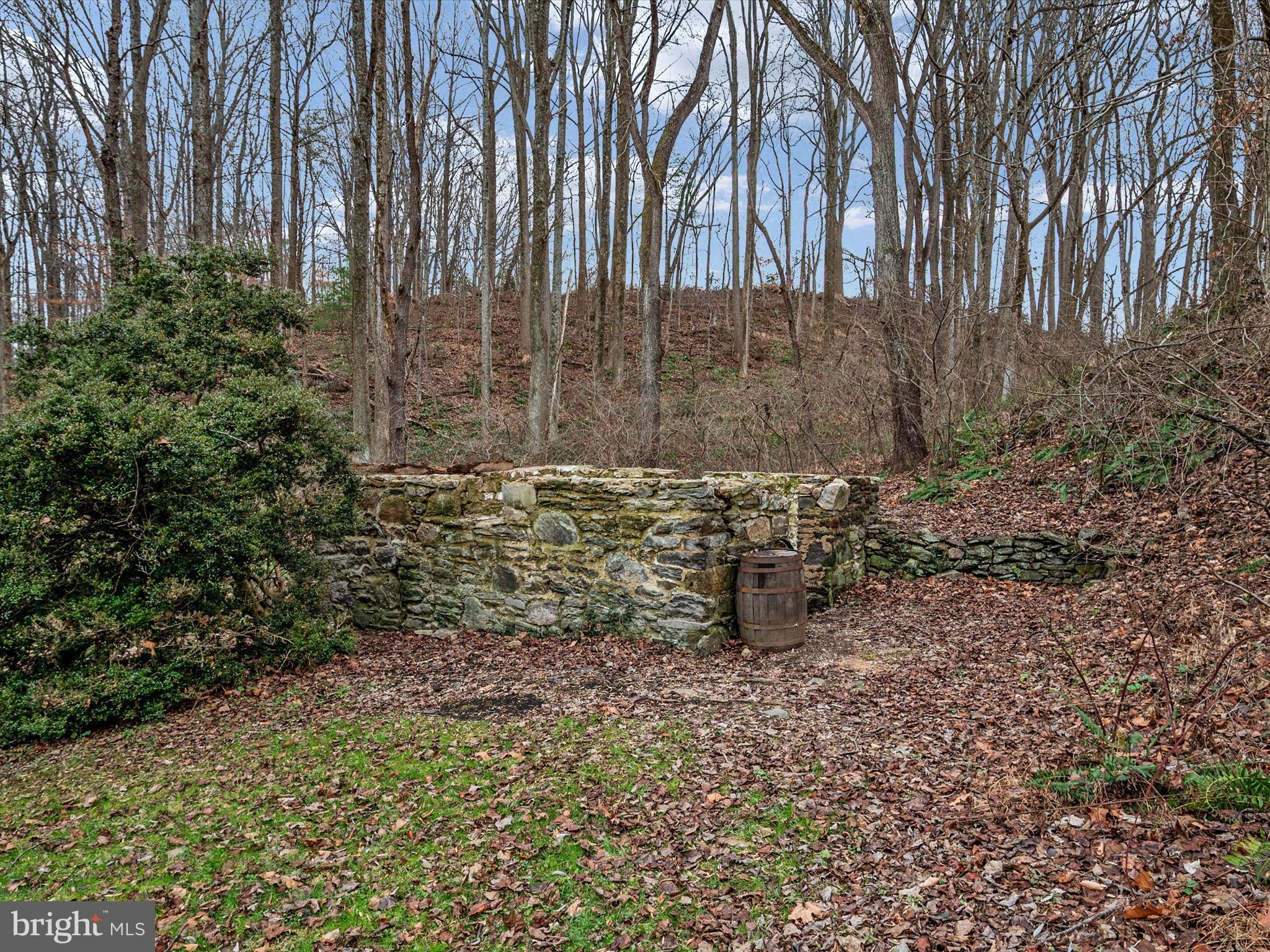 MARINER'S COVE - Residential