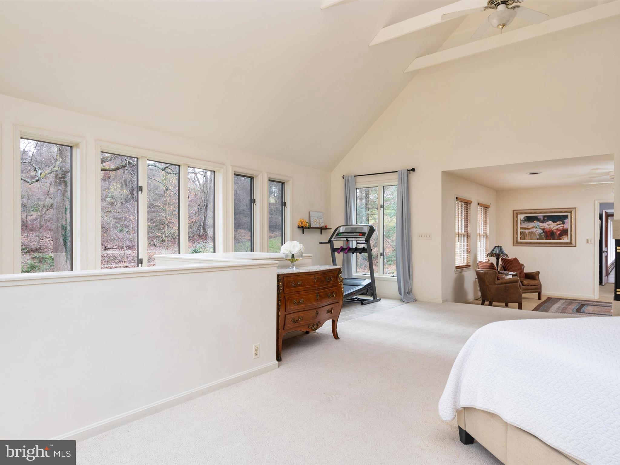 MARINER'S COVE - Residential