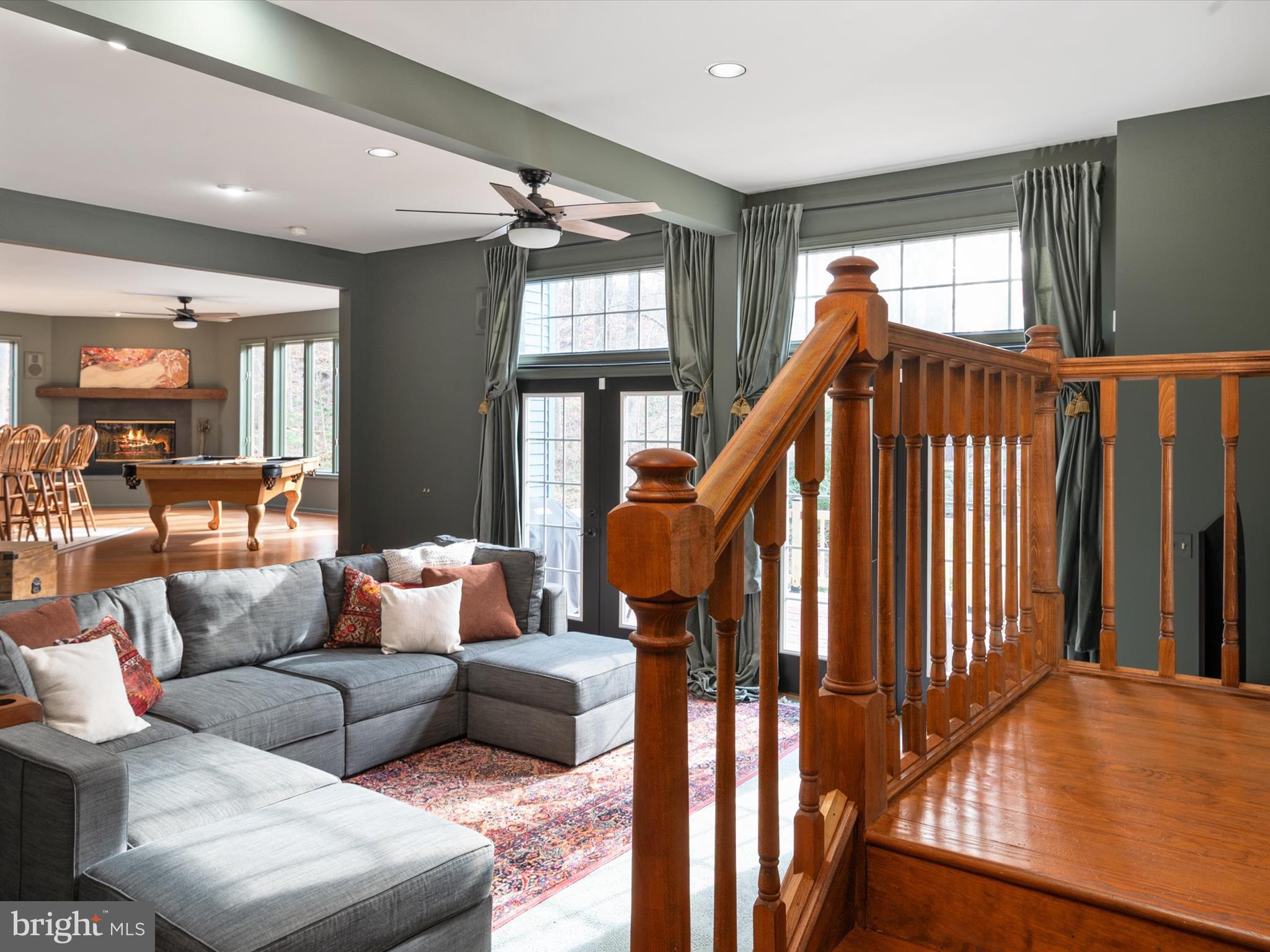 MARINER'S COVE - Residential