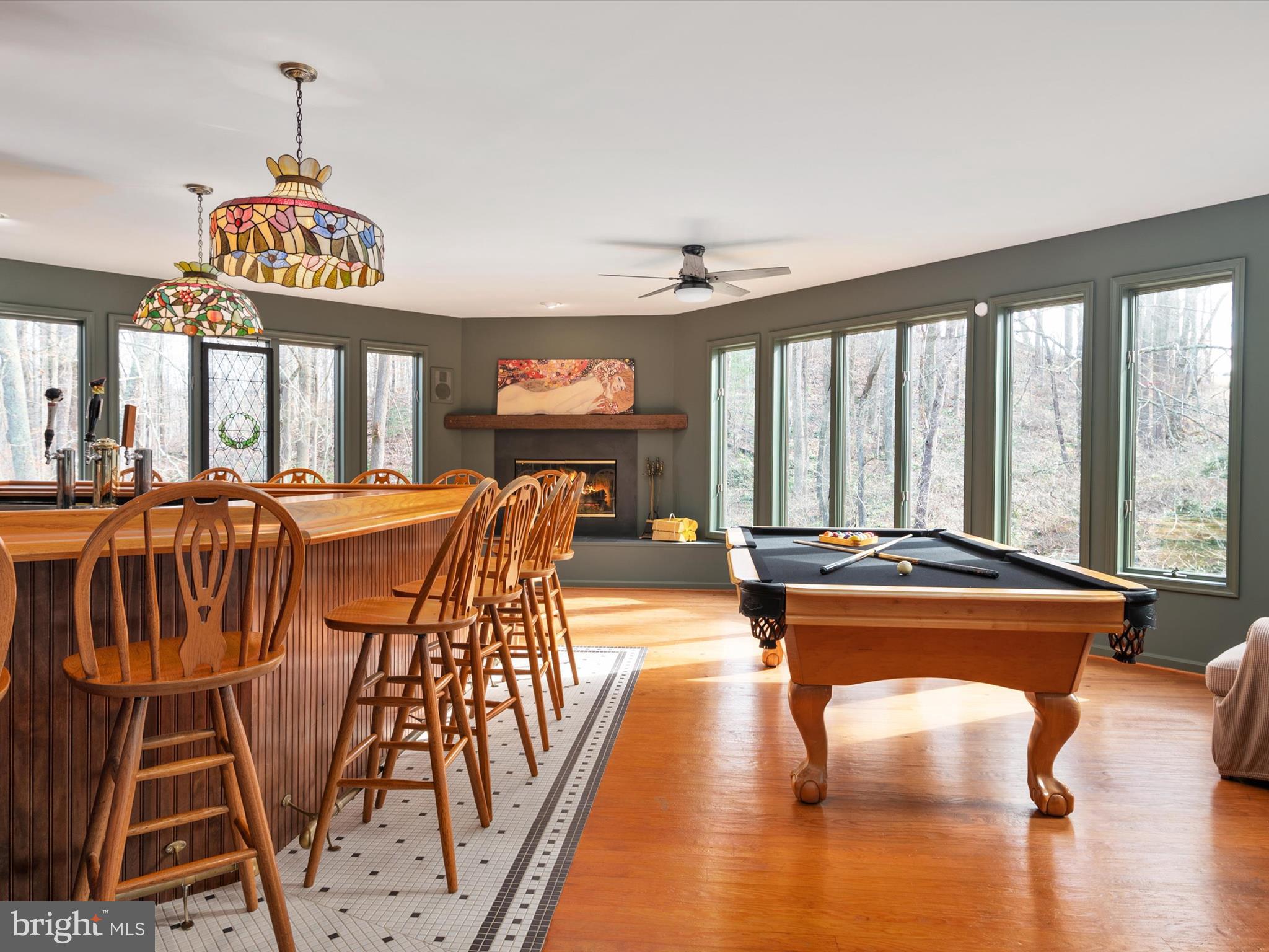 MARINER'S COVE - Residential