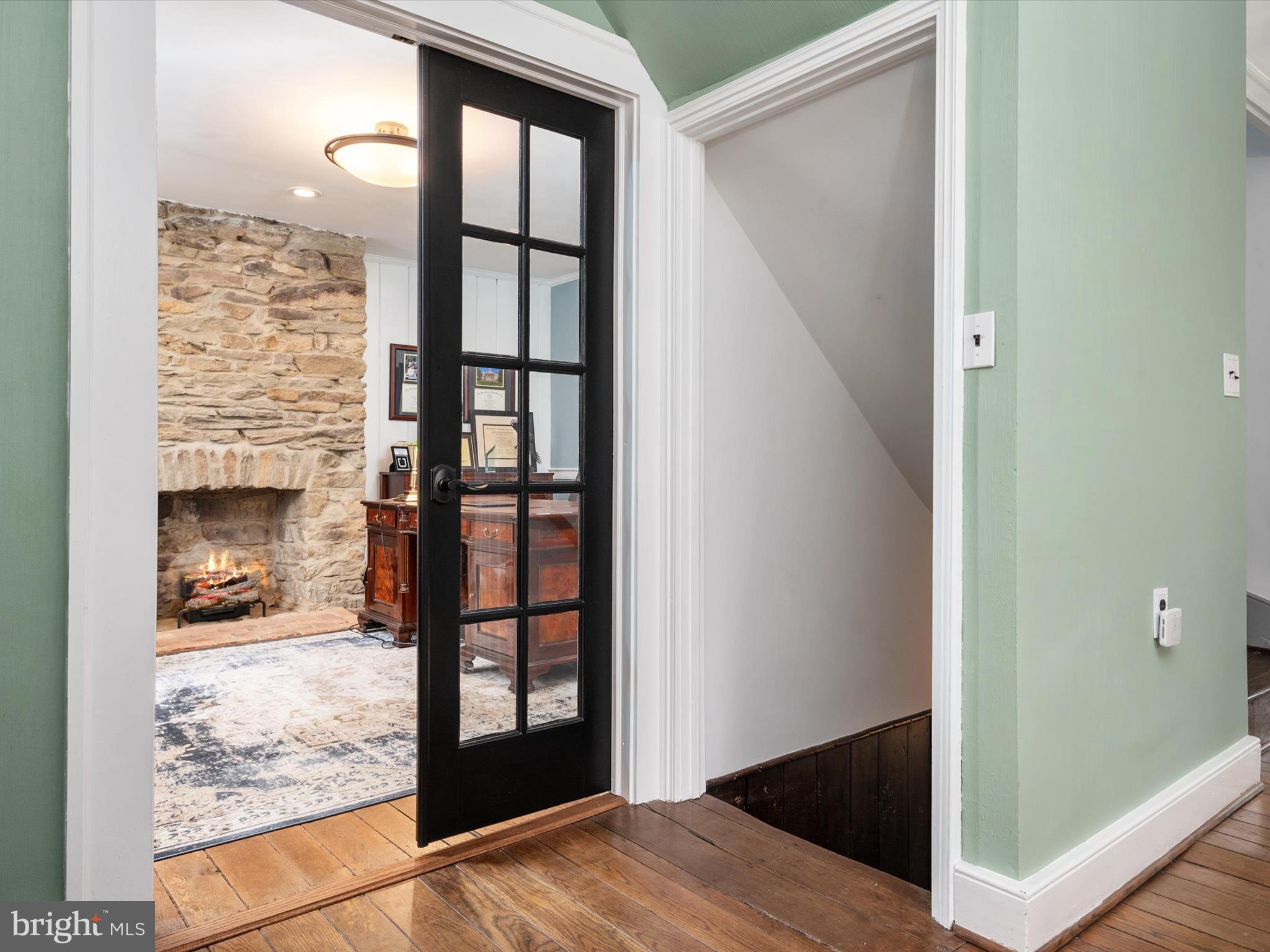 MARINER'S COVE - Residential