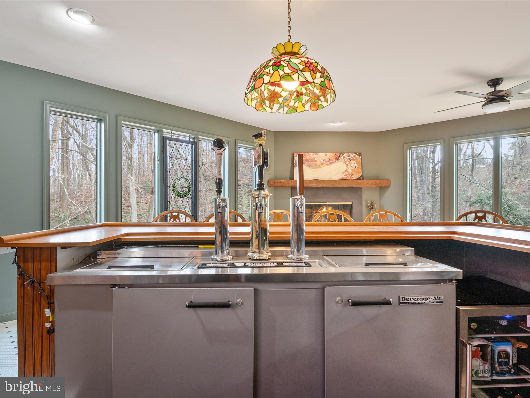 MARINER'S COVE - Residential