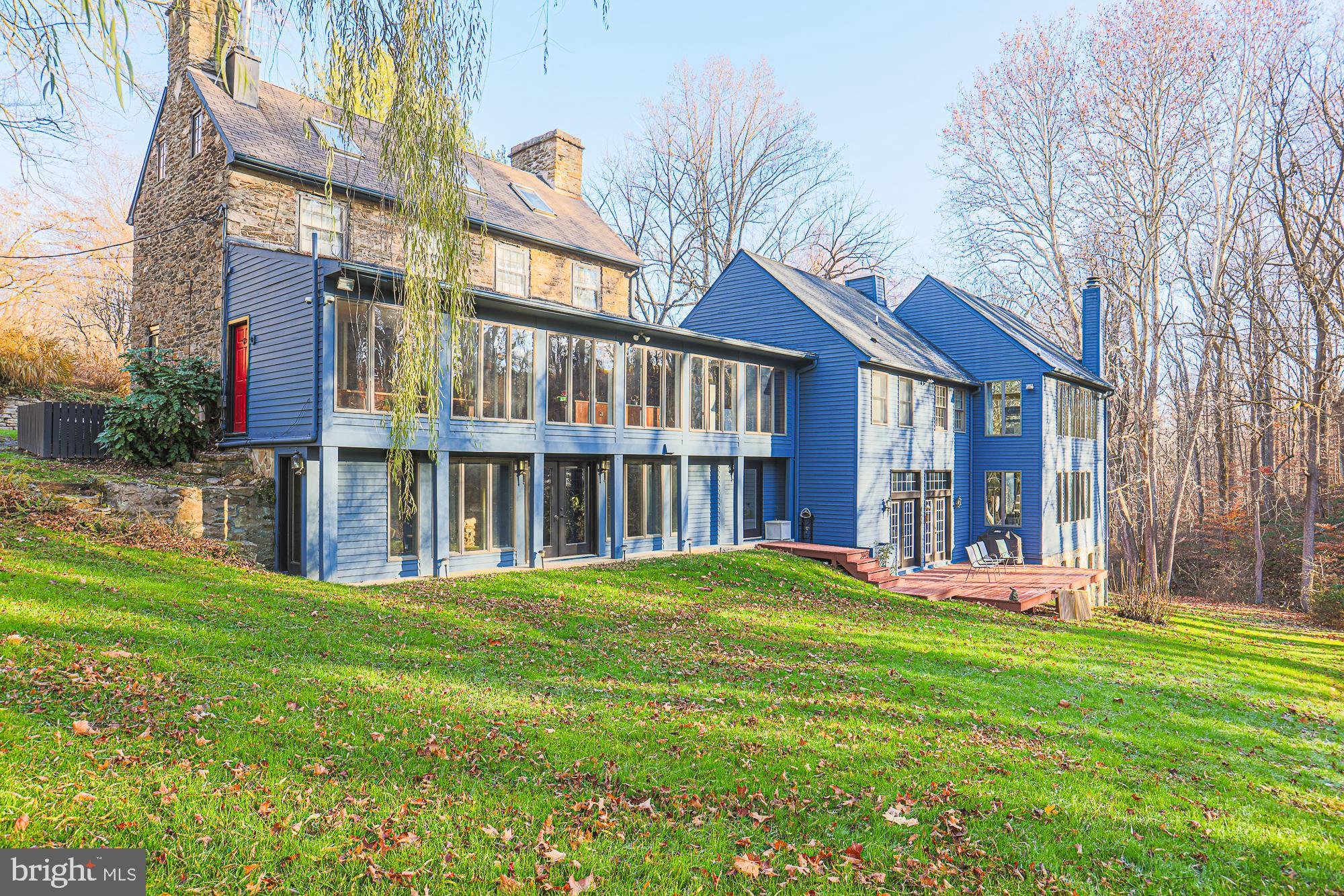 MARINER'S COVE - Residential