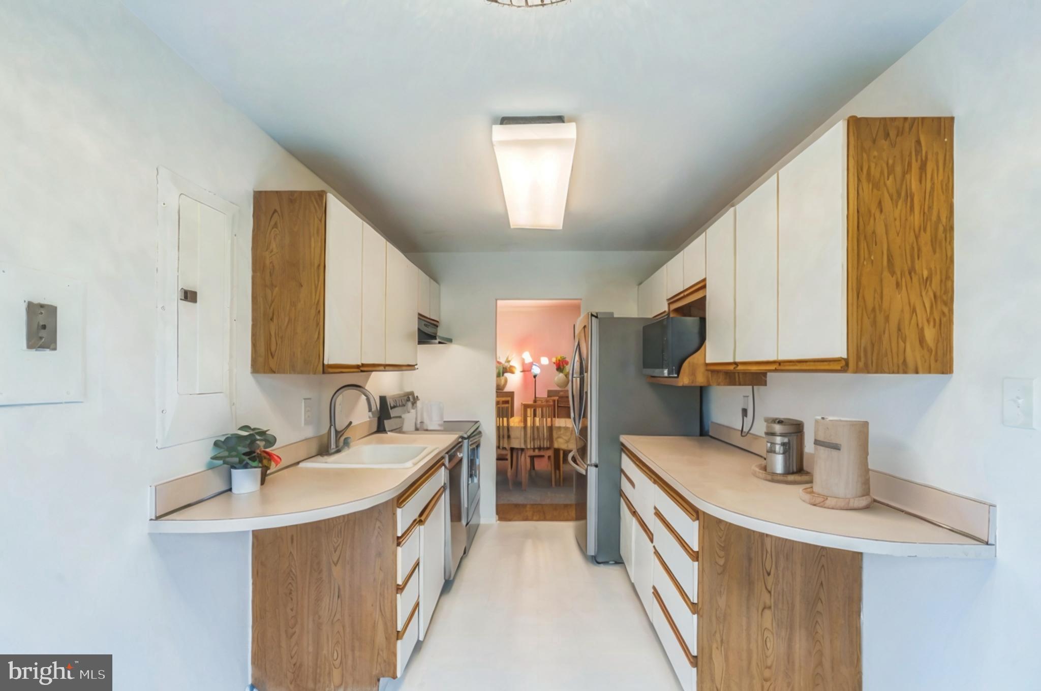 PARK TERRACE COND - Residential Lease