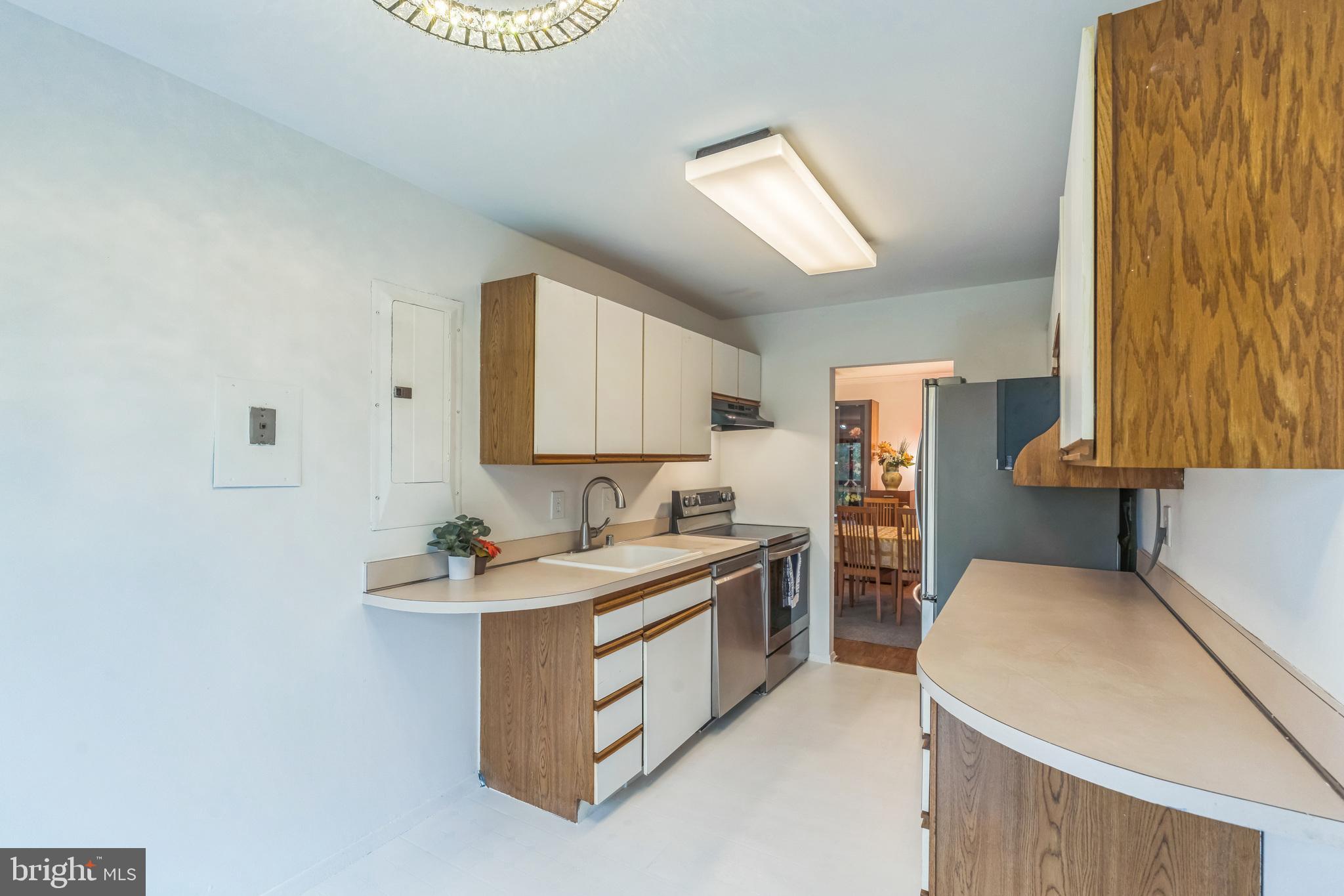 PARK TERRACE COND - Residential Lease