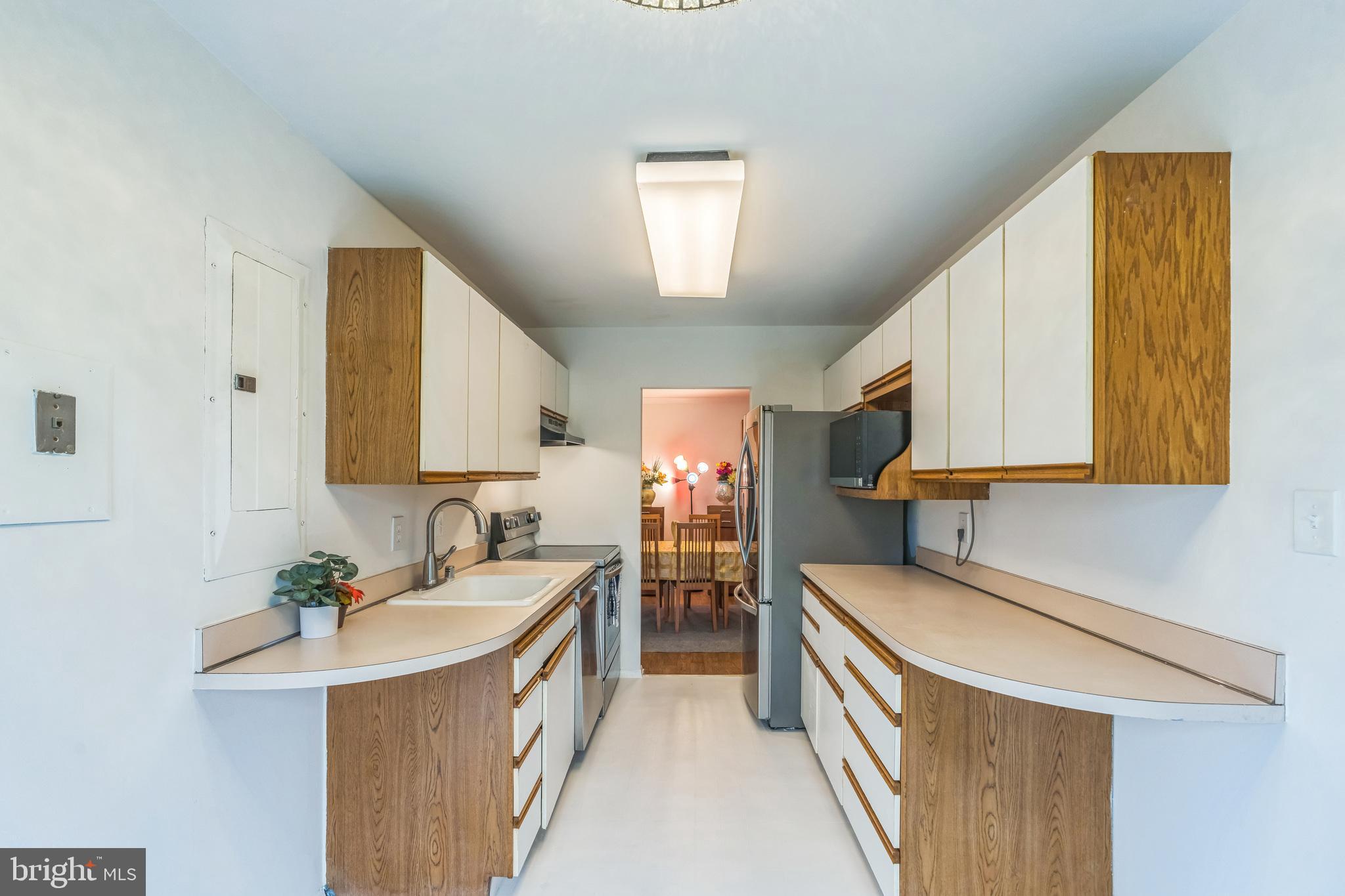 PARK TERRACE COND - Residential Lease