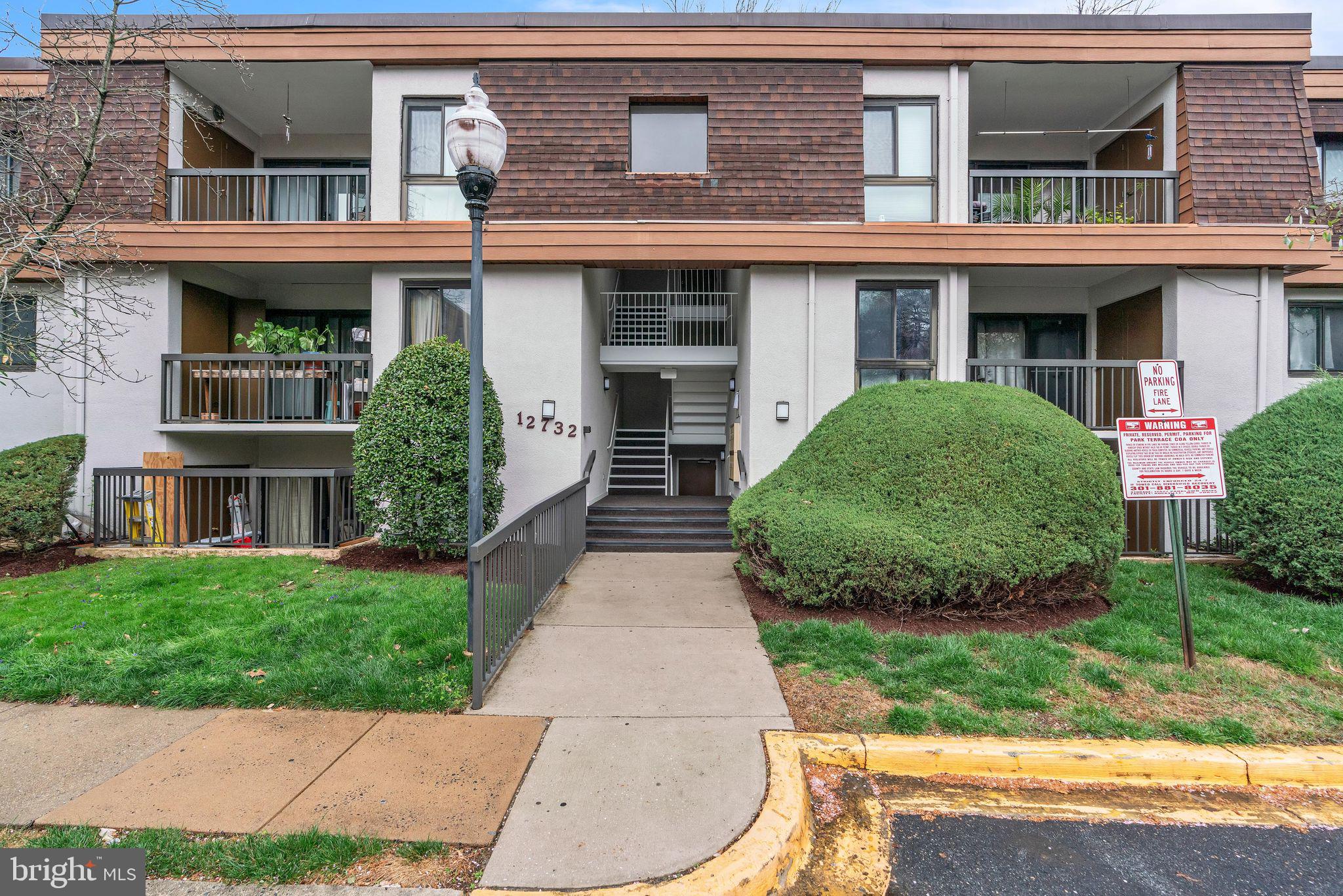 PARK TERRACE COND - Residential Lease