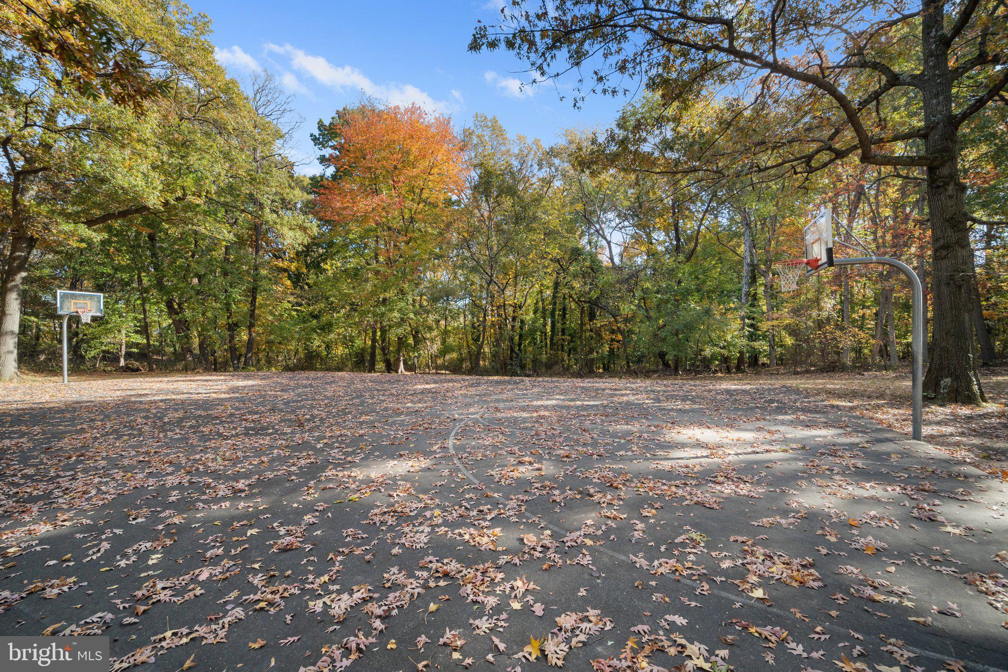 BRADBURY PARK - Residential