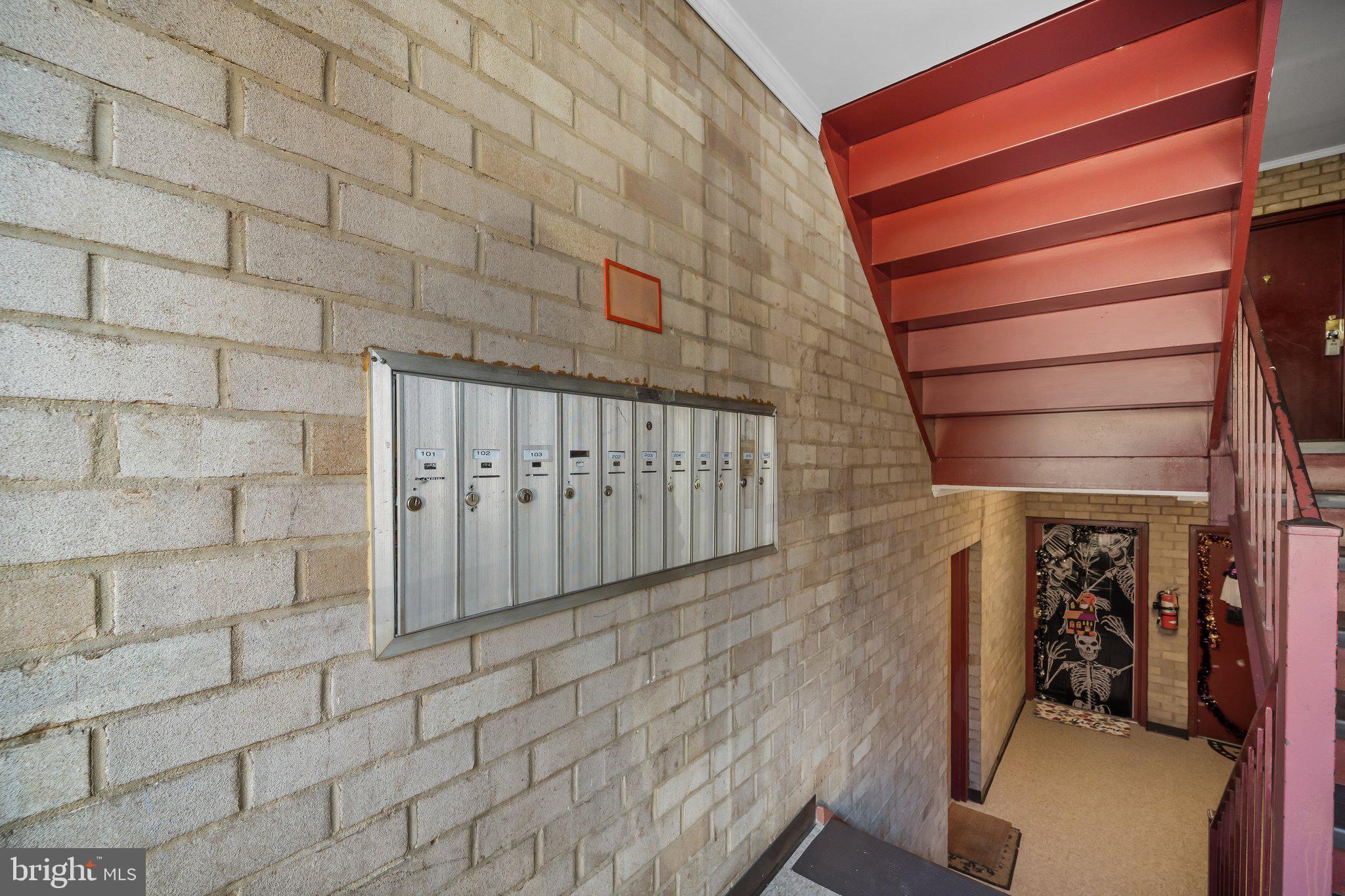 BRADBURY PARK - Residential