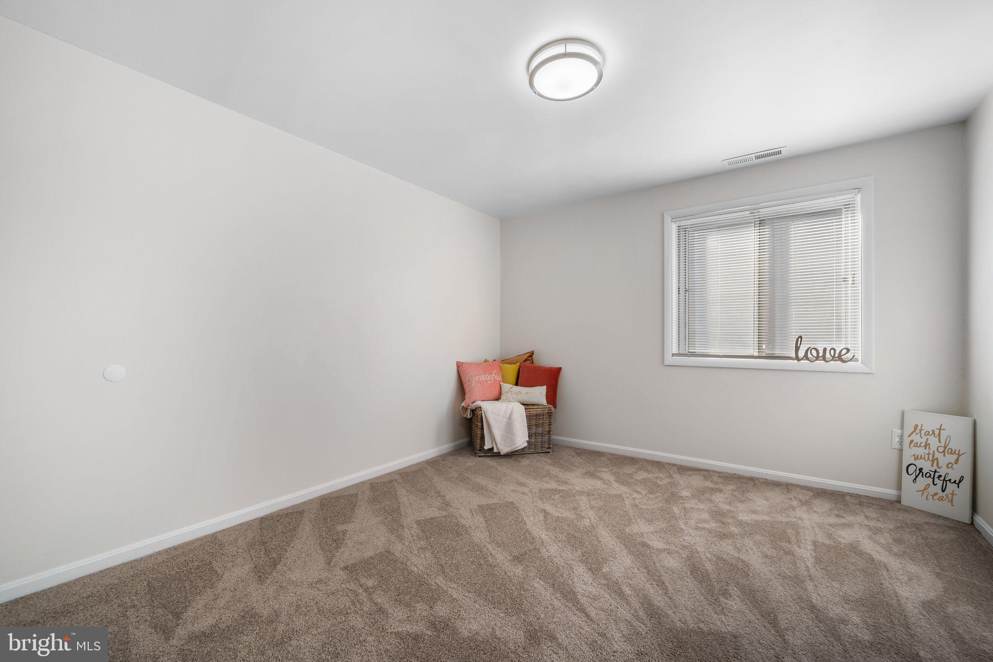 BRADBURY PARK - Residential