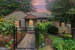 210 GREENWOOD COURT property photo