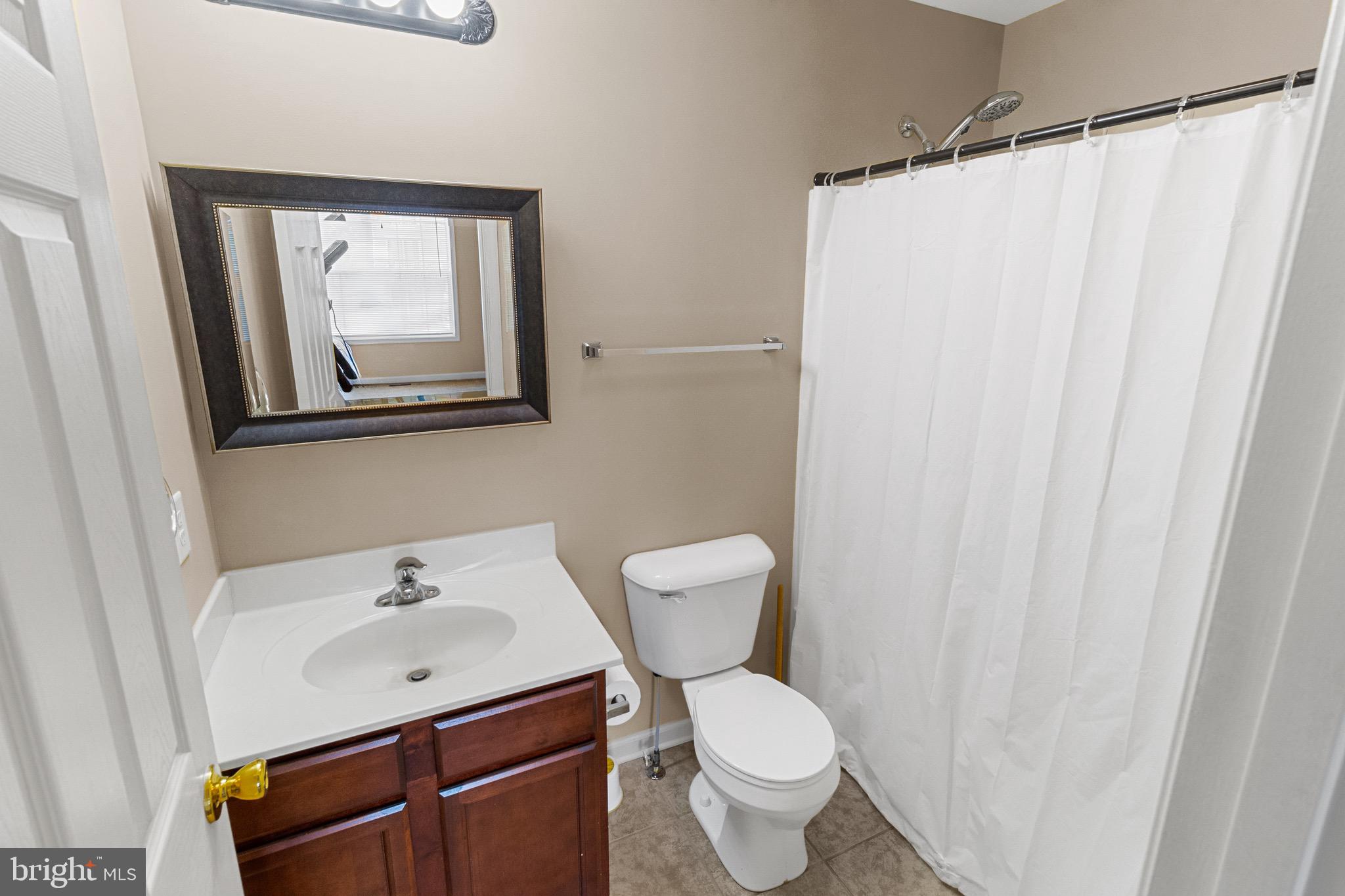 INWOOD VILLAGE - Residential