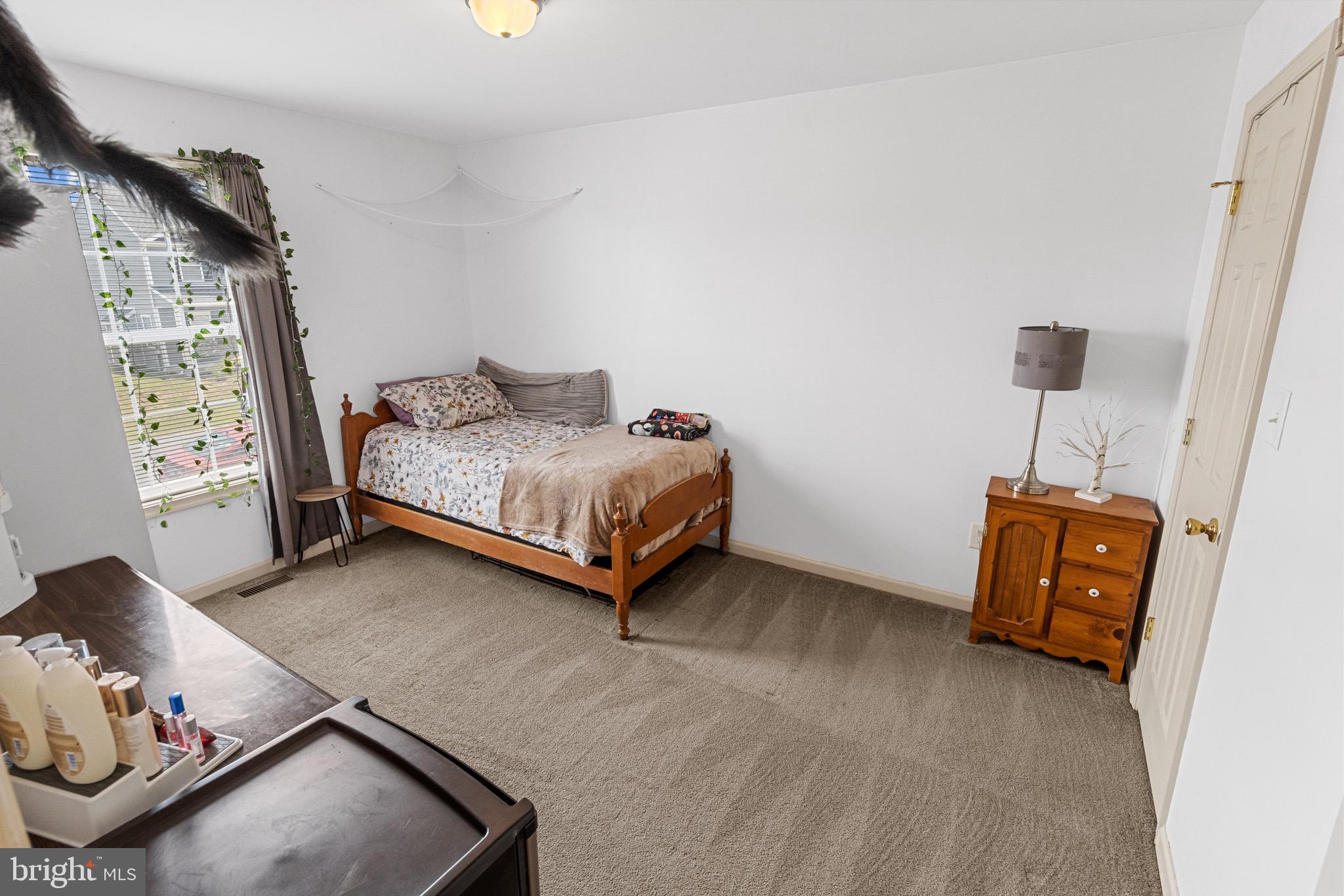 INWOOD VILLAGE - Residential