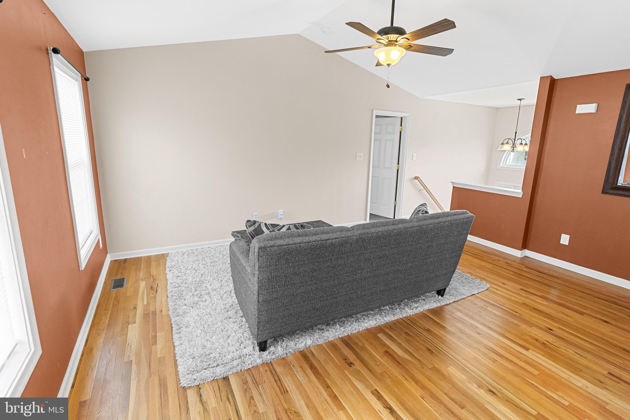 INWOOD VILLAGE - Residential