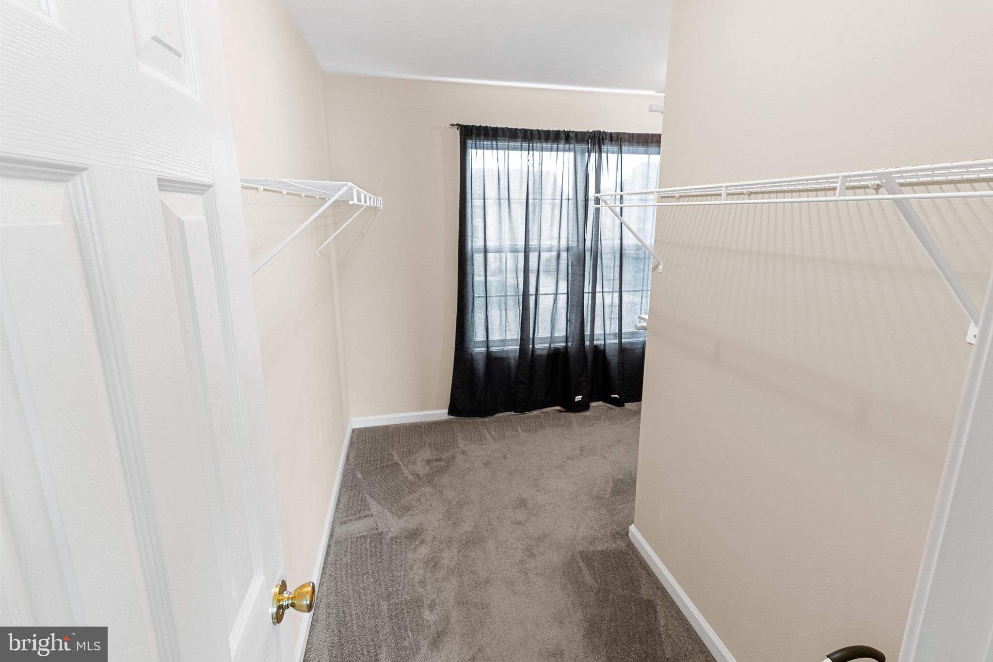 INWOOD VILLAGE - Residential