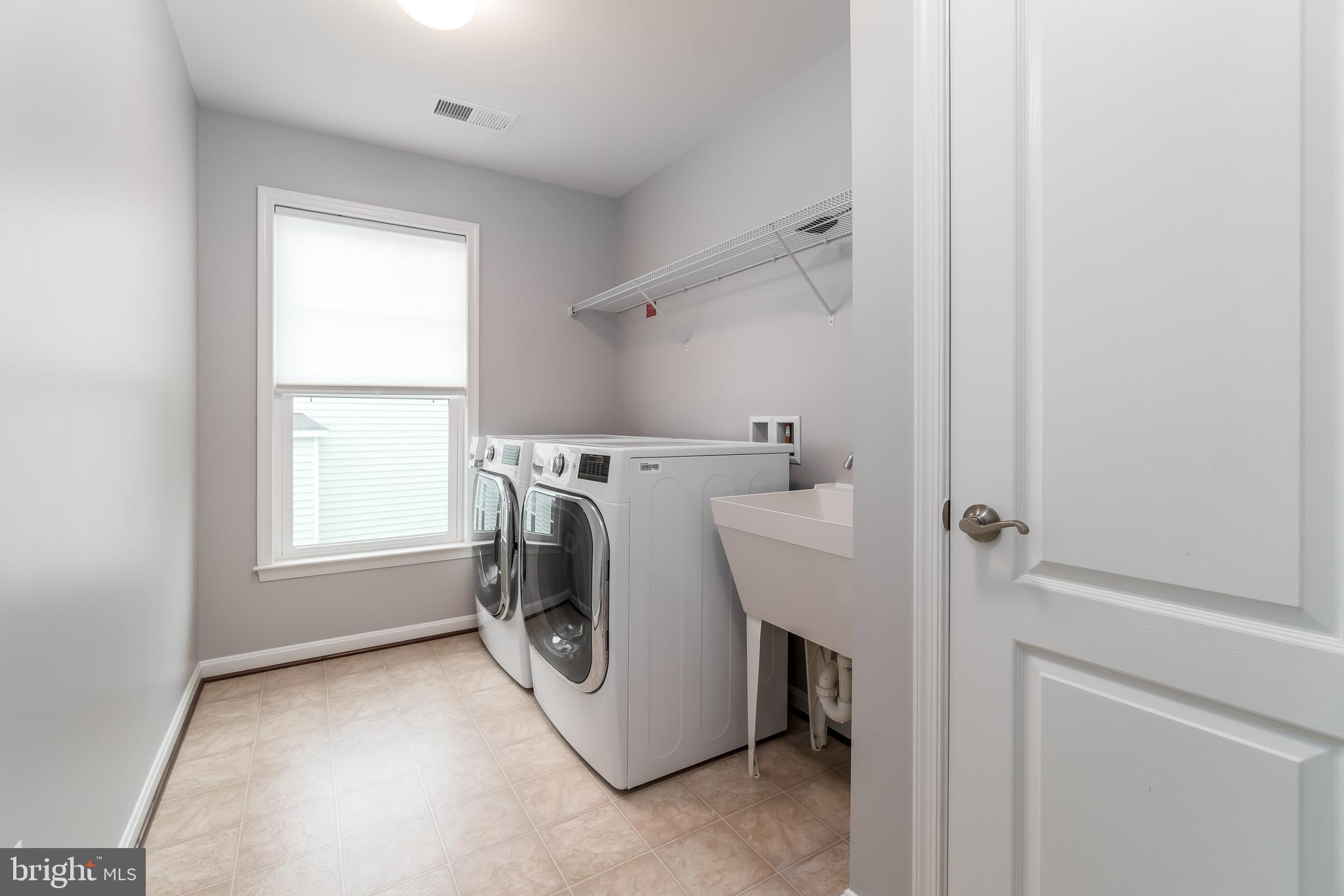 BELMONT GLEN VILLAGE - Residential