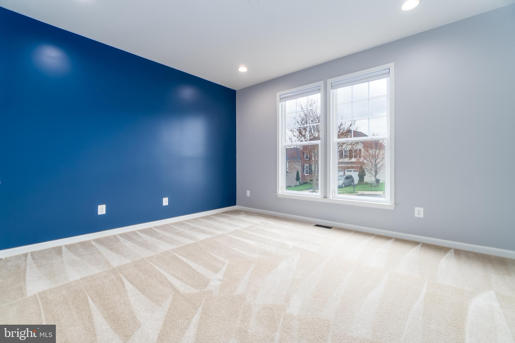 BELMONT GLEN VILLAGE - Residential