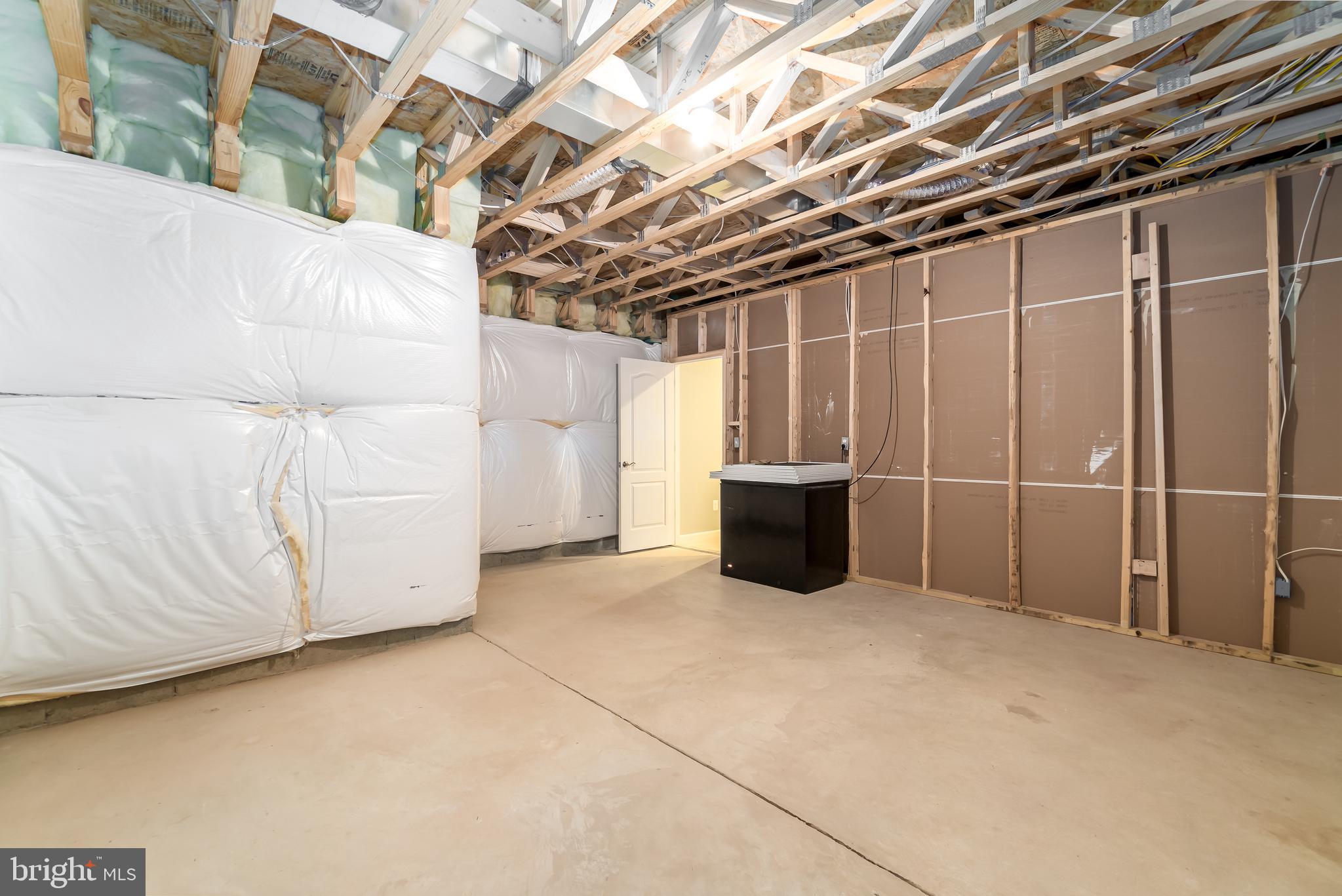 BELMONT GLEN VILLAGE - Residential