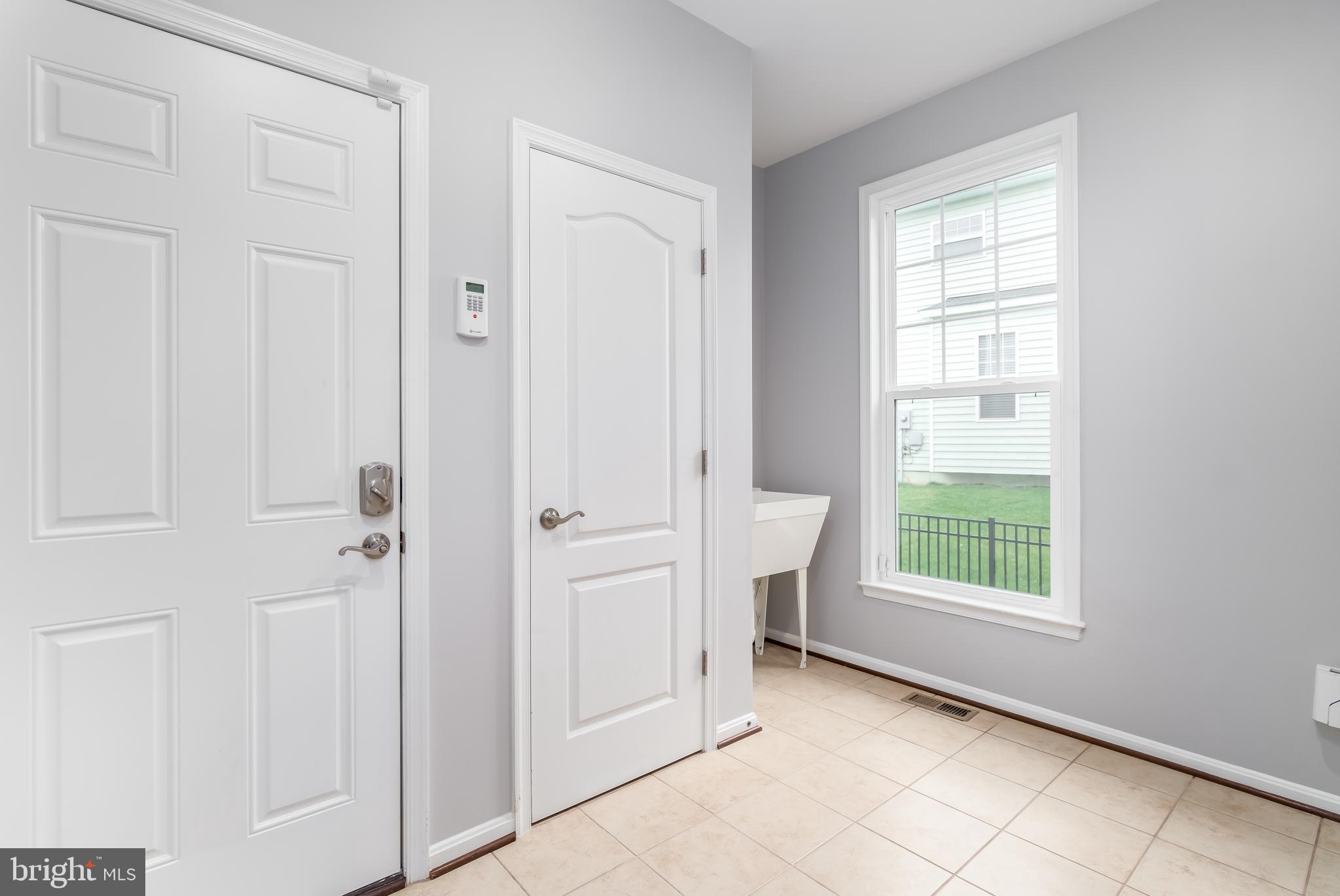 BELMONT GLEN VILLAGE - Residential