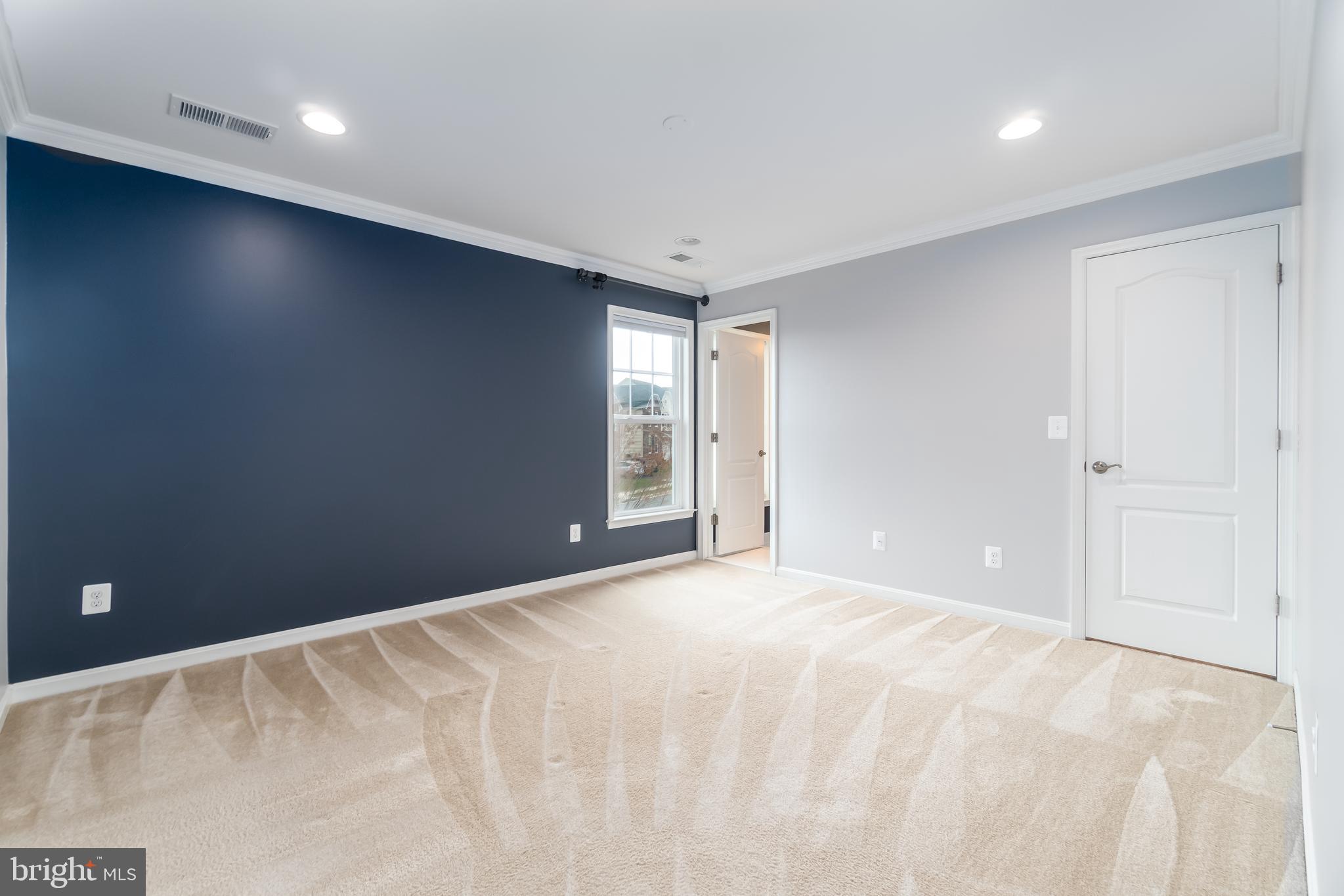 BELMONT GLEN VILLAGE - Residential