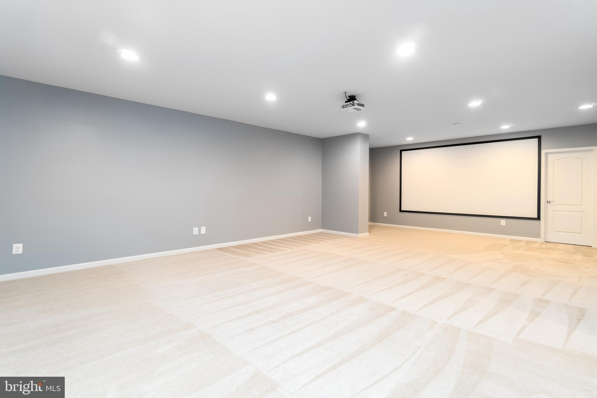 BELMONT GLEN VILLAGE - Residential