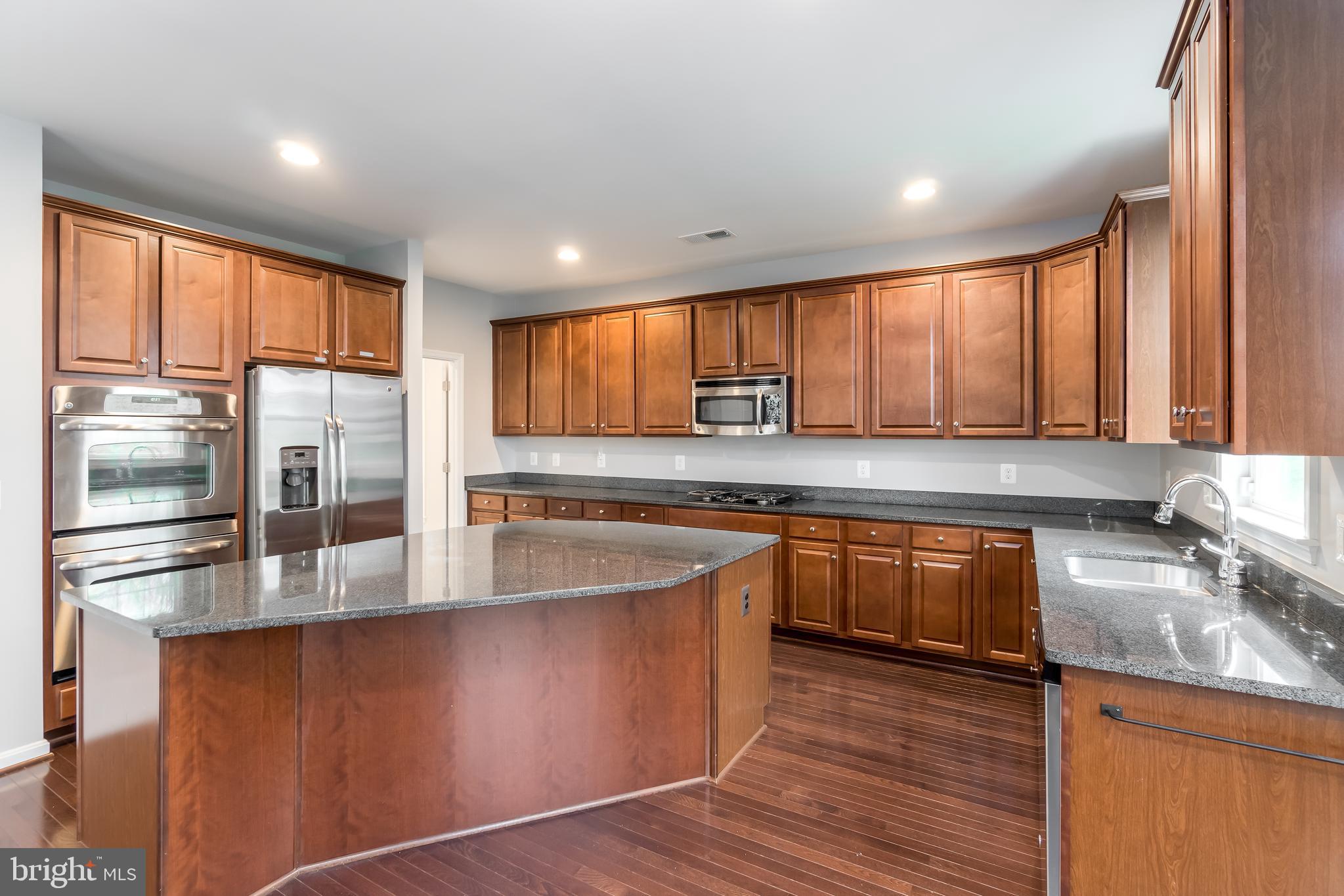 BELMONT GLEN VILLAGE - Residential