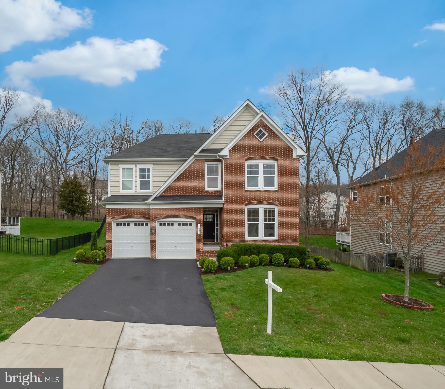 BELMONT GLEN VILLAGE - Residential