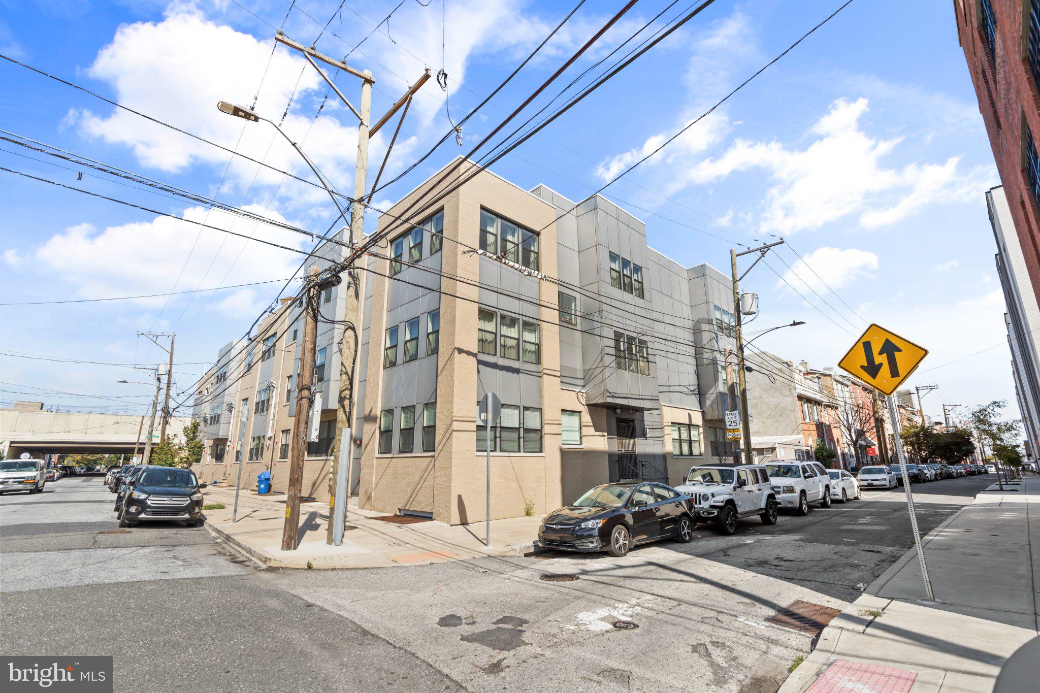 207 E ALLEN STREET 7