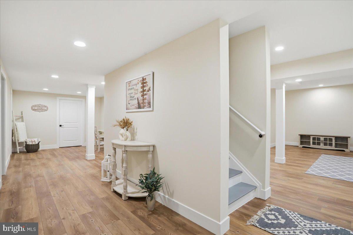 LAKE HOLIDAY ESTATES - Residential