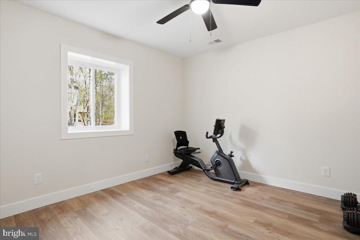 LAKE HOLIDAY ESTATES - Residential