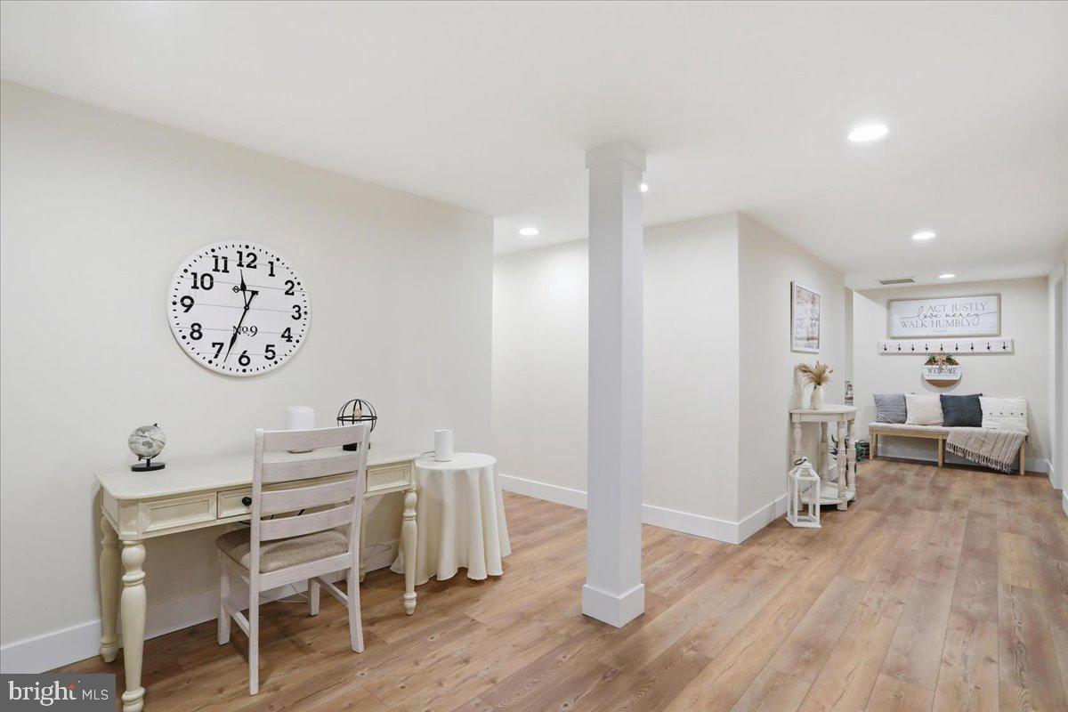 LAKE HOLIDAY ESTATES - Residential