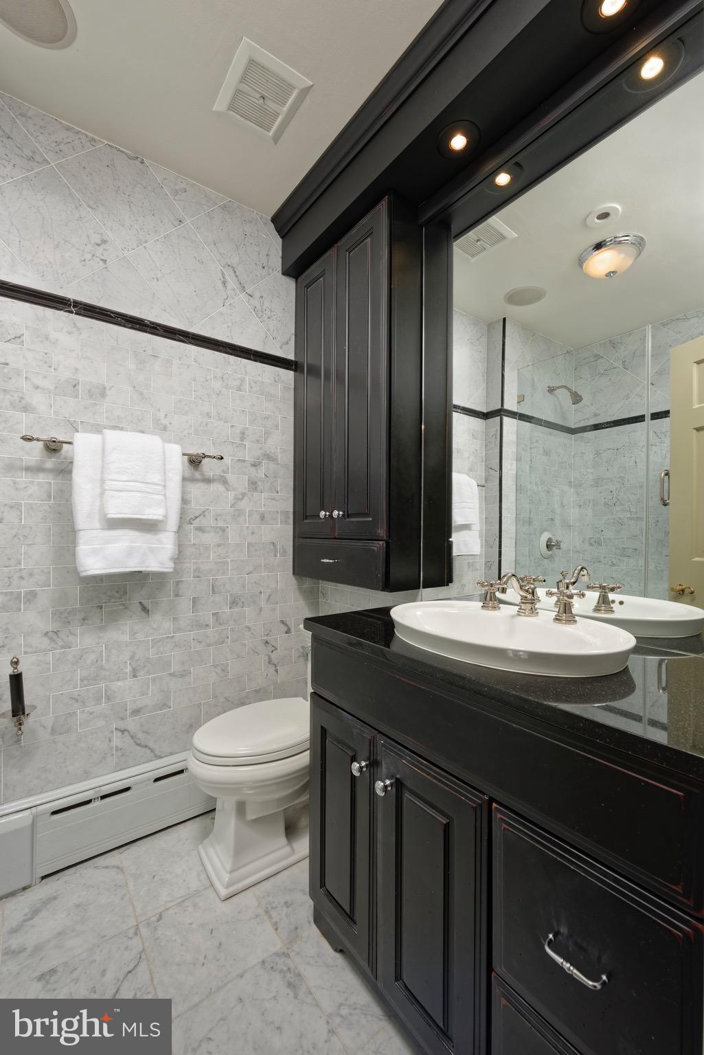 OLD TOWN ALEXANDRIA - Residential