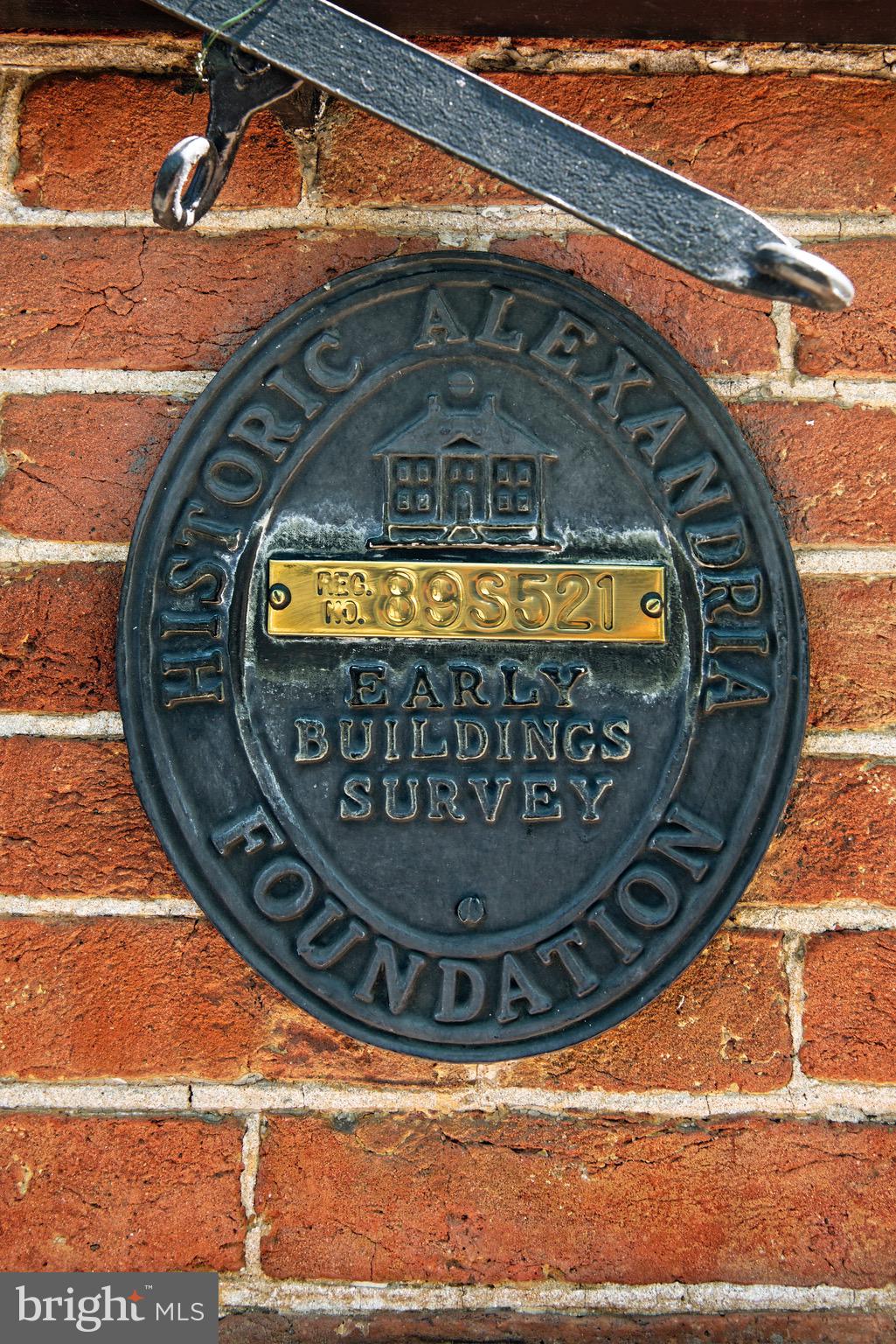 OLD TOWN ALEXANDRIA - Residential