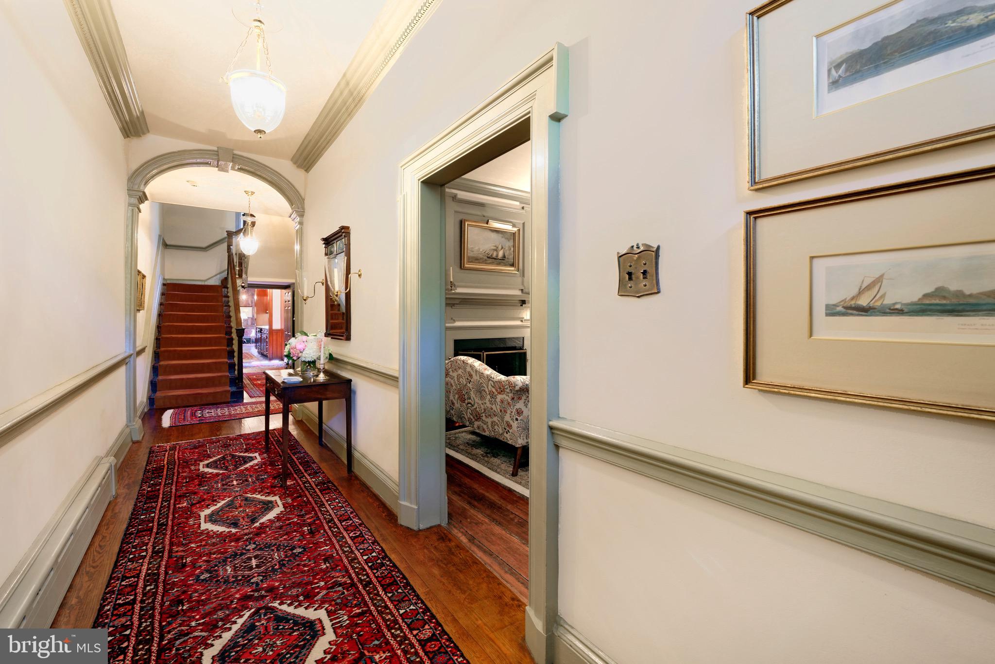 OLD TOWN ALEXANDRIA - Residential