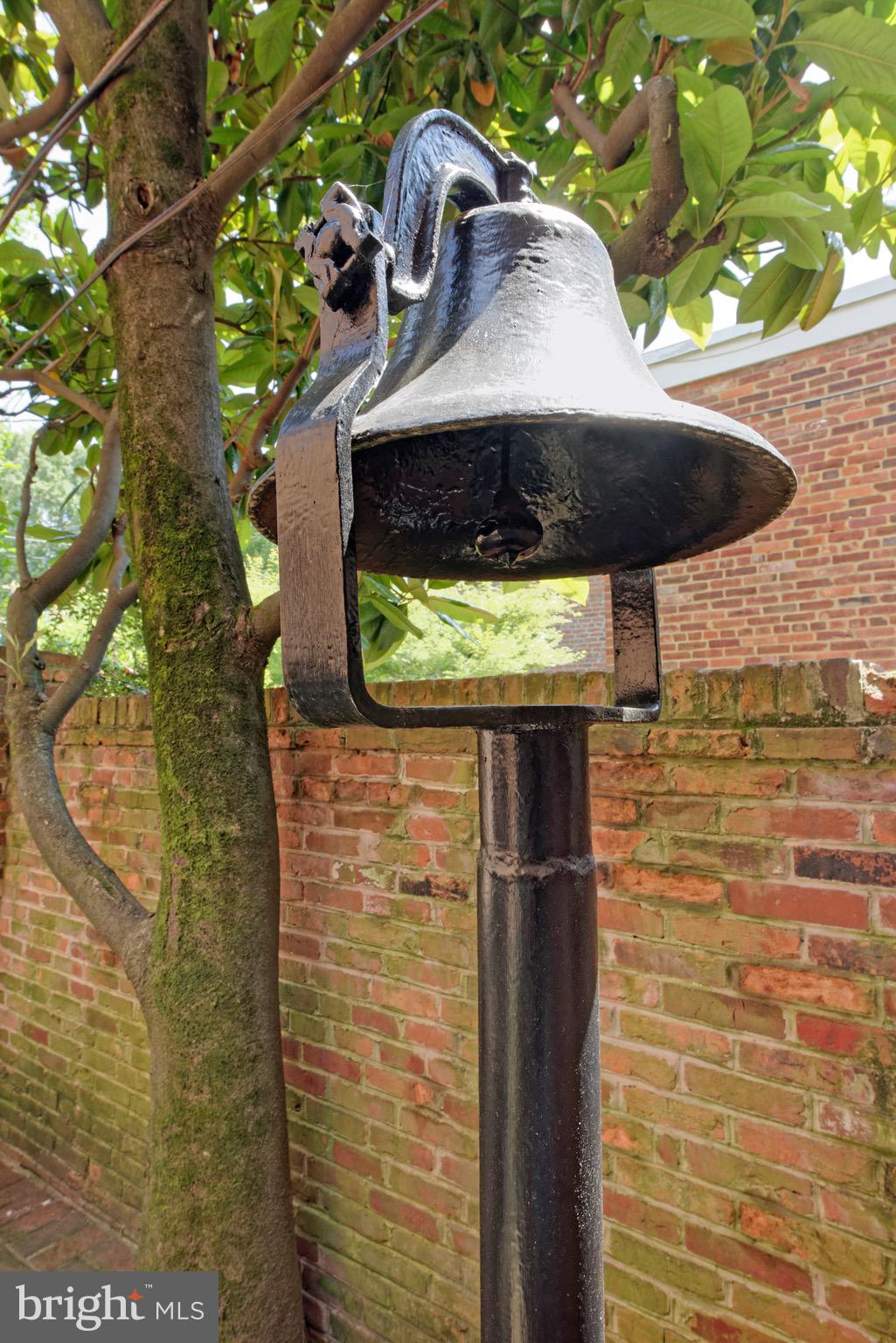 OLD TOWN ALEXANDRIA - Residential