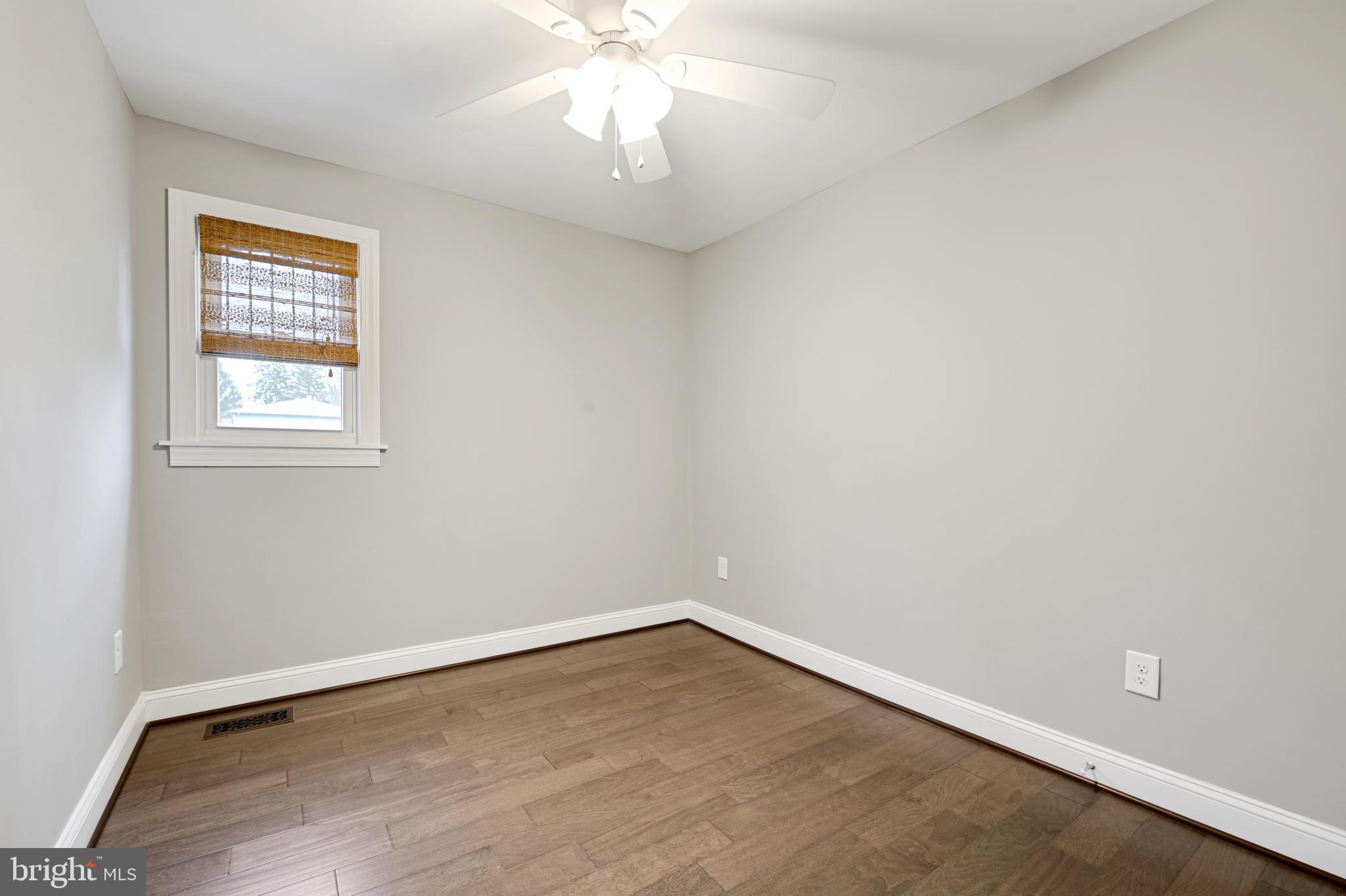 BELHAVEN BEACH - Residential