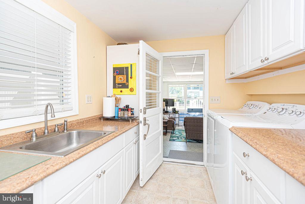 SNUG HARBOR - Residential